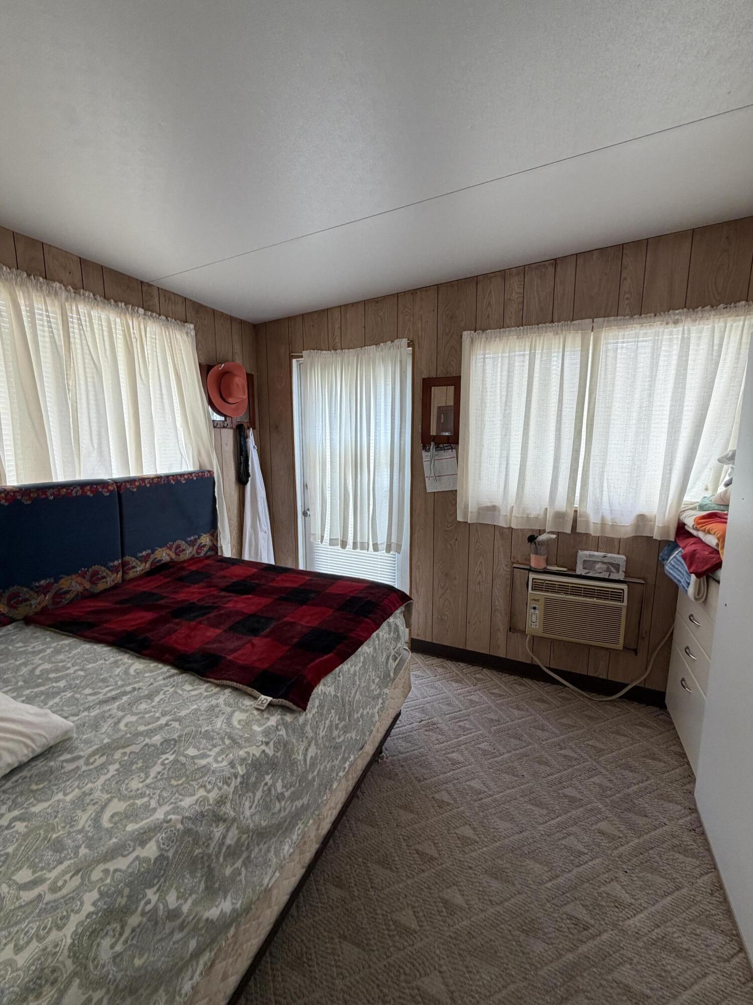 6657 Se 56th Ln Property Photo 12
