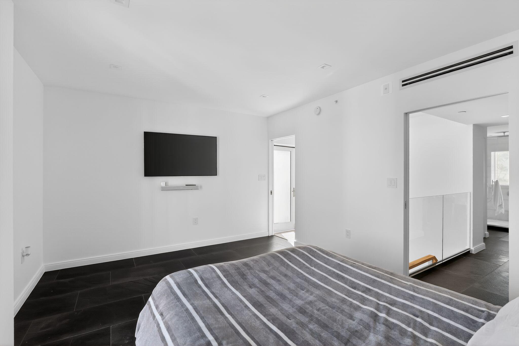 120 Jefferson Avenue Property Photo 19