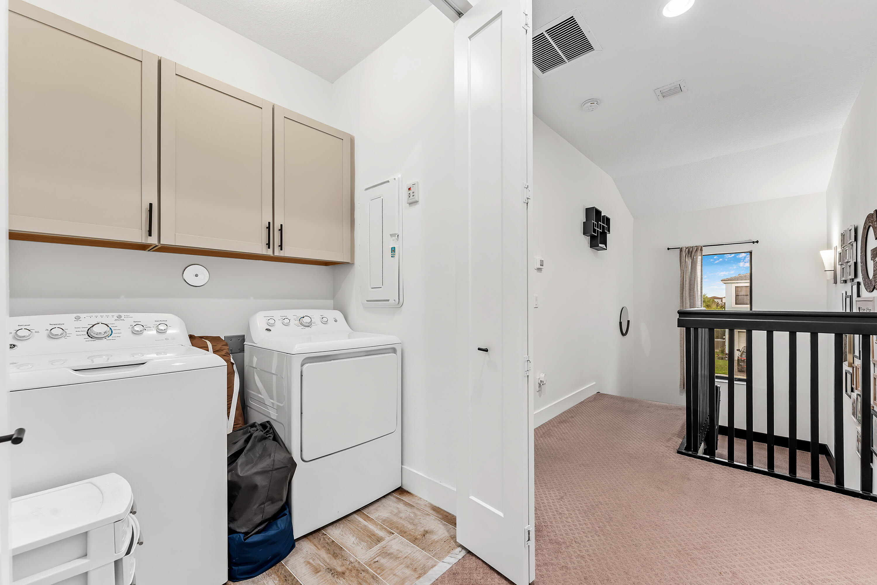 16235 Sandy Shore Drive Property Photo 22