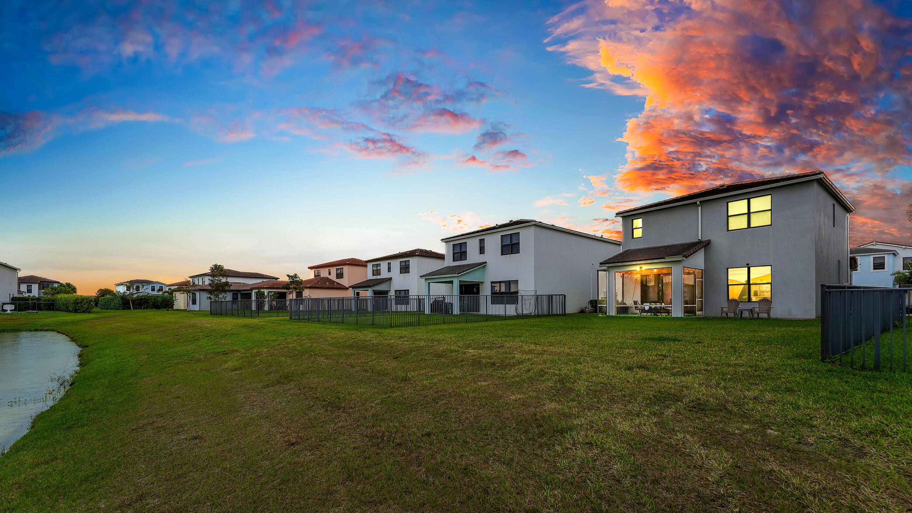 16235 Sandy Shore Drive Property Photo 37