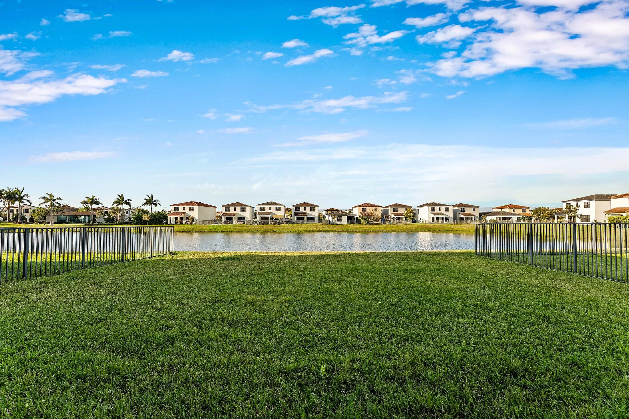 16235 Sandy Shore Drive Property Photo 41