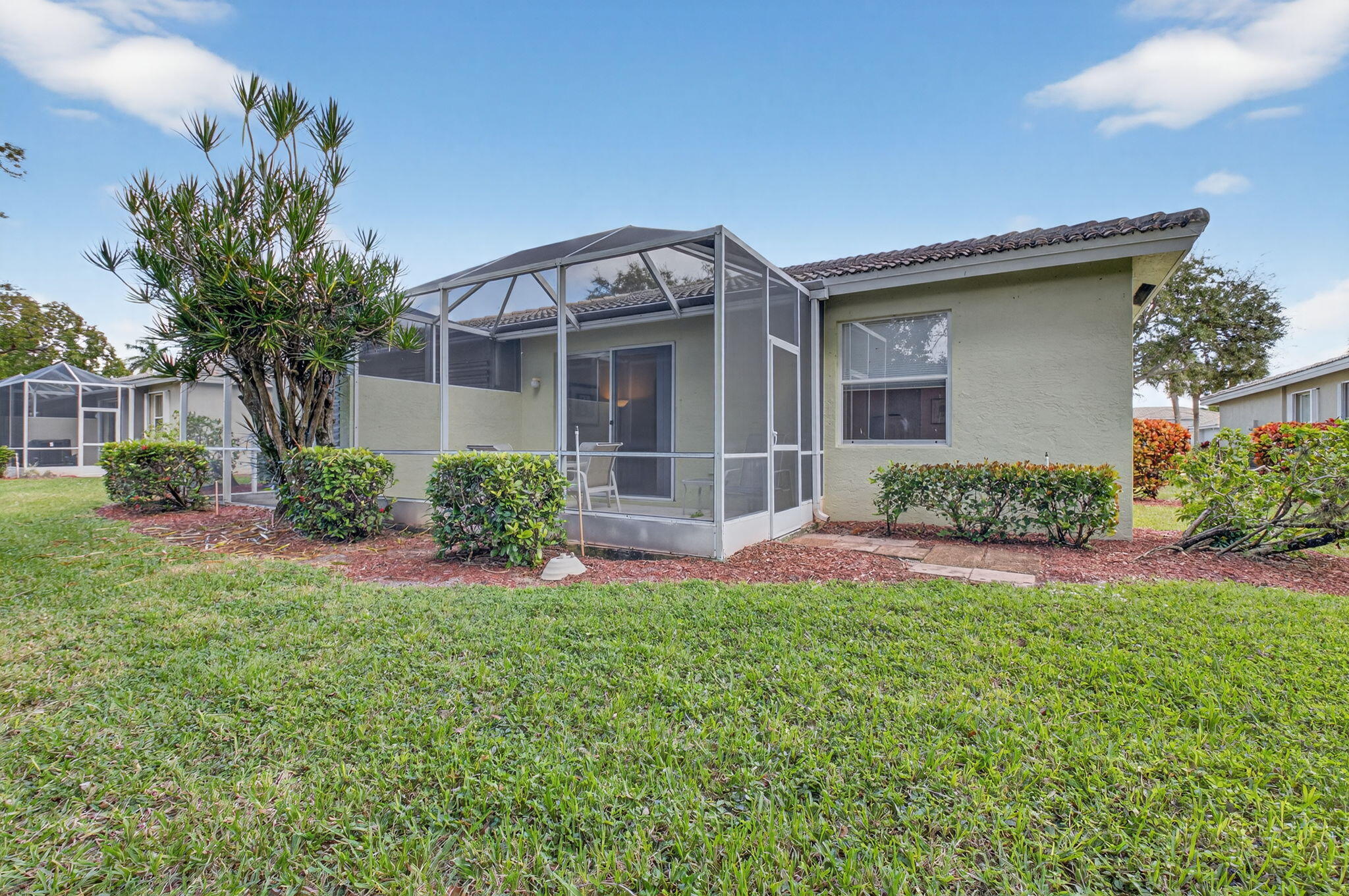 10612 Royal Caribbean Circle Property Photo 1