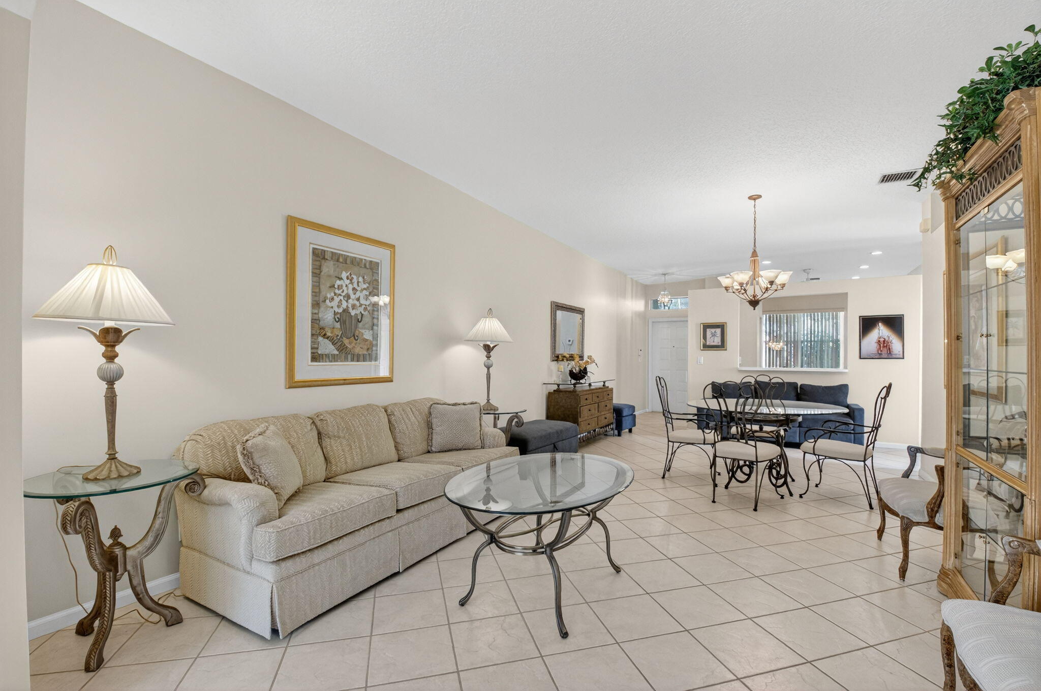 10612 Royal Caribbean Circle Property Photo 13