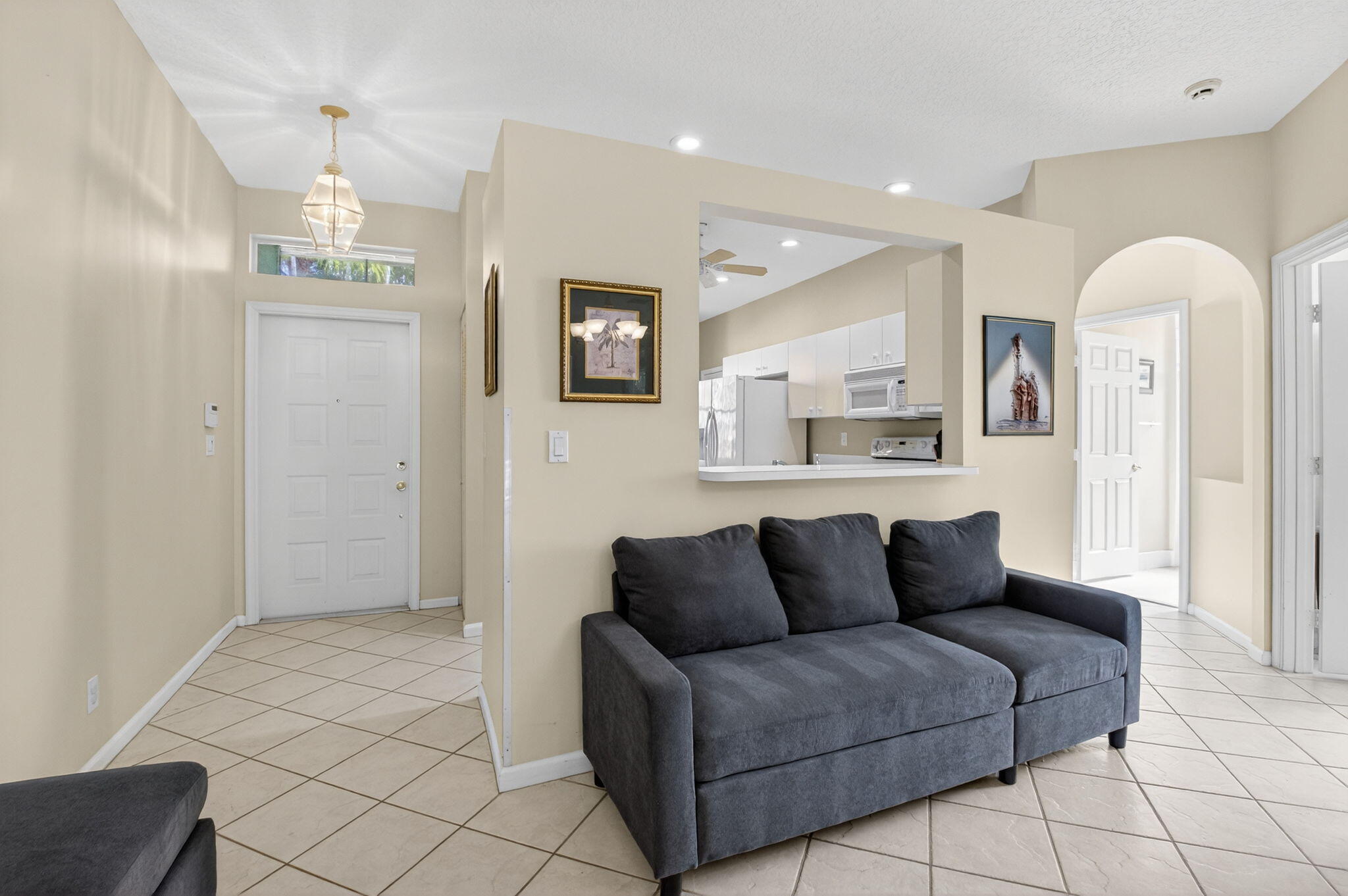 10612 Royal Caribbean Circle Property Photo 14