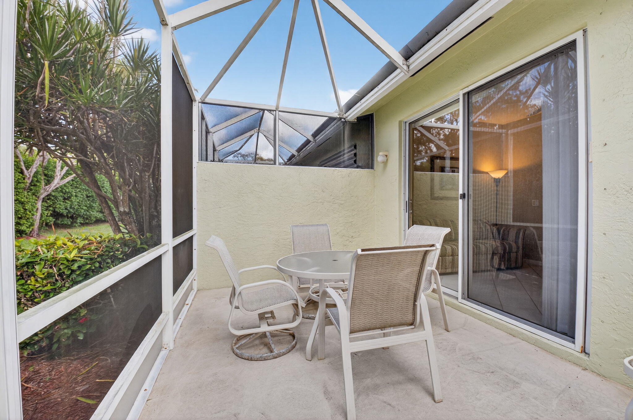 10612 Royal Caribbean Circle Property Photo 32
