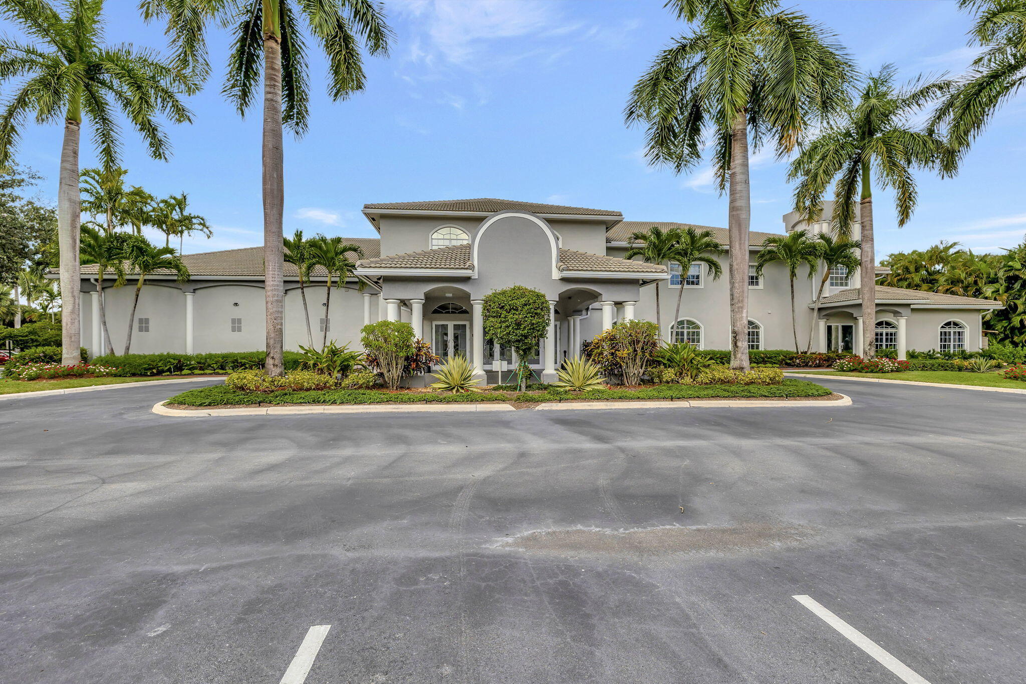 10612 Royal Caribbean Circle Property Photo 38