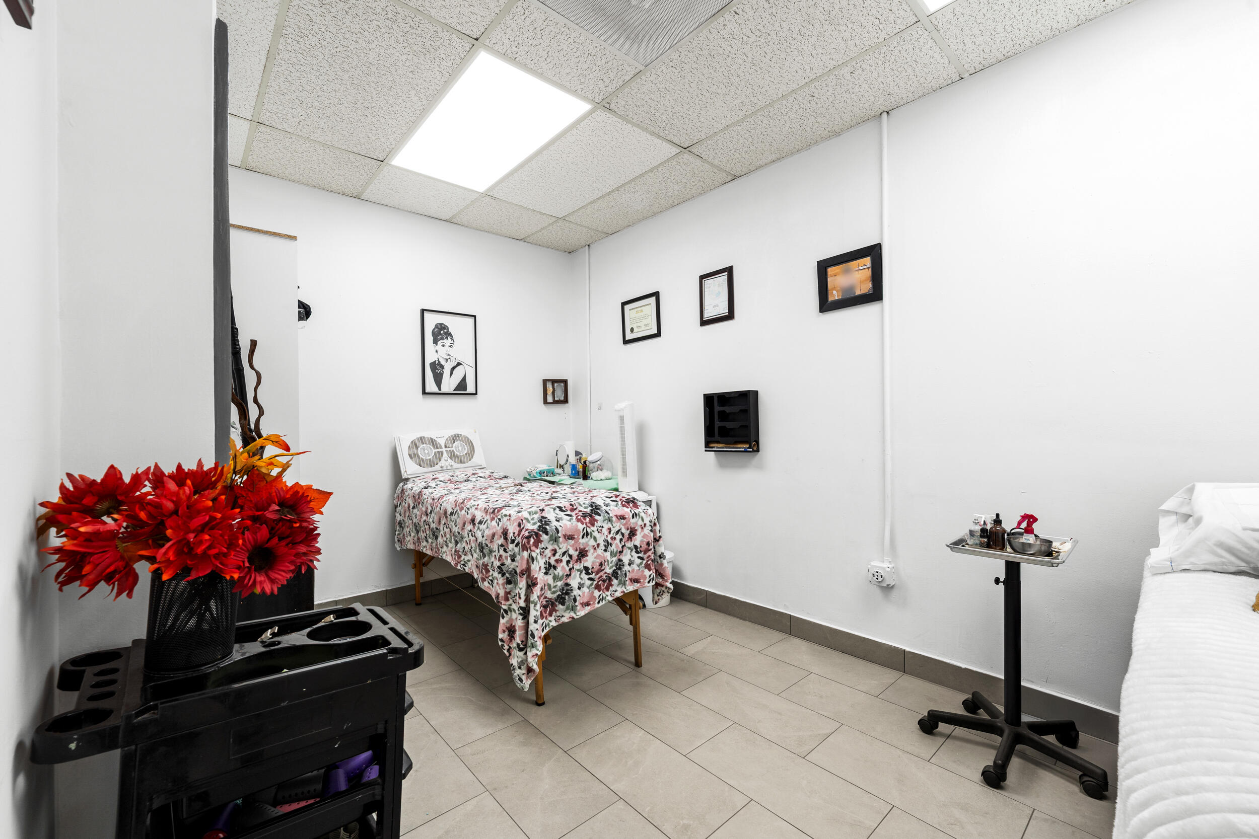 4608 South Jog Road Property Photo 15
