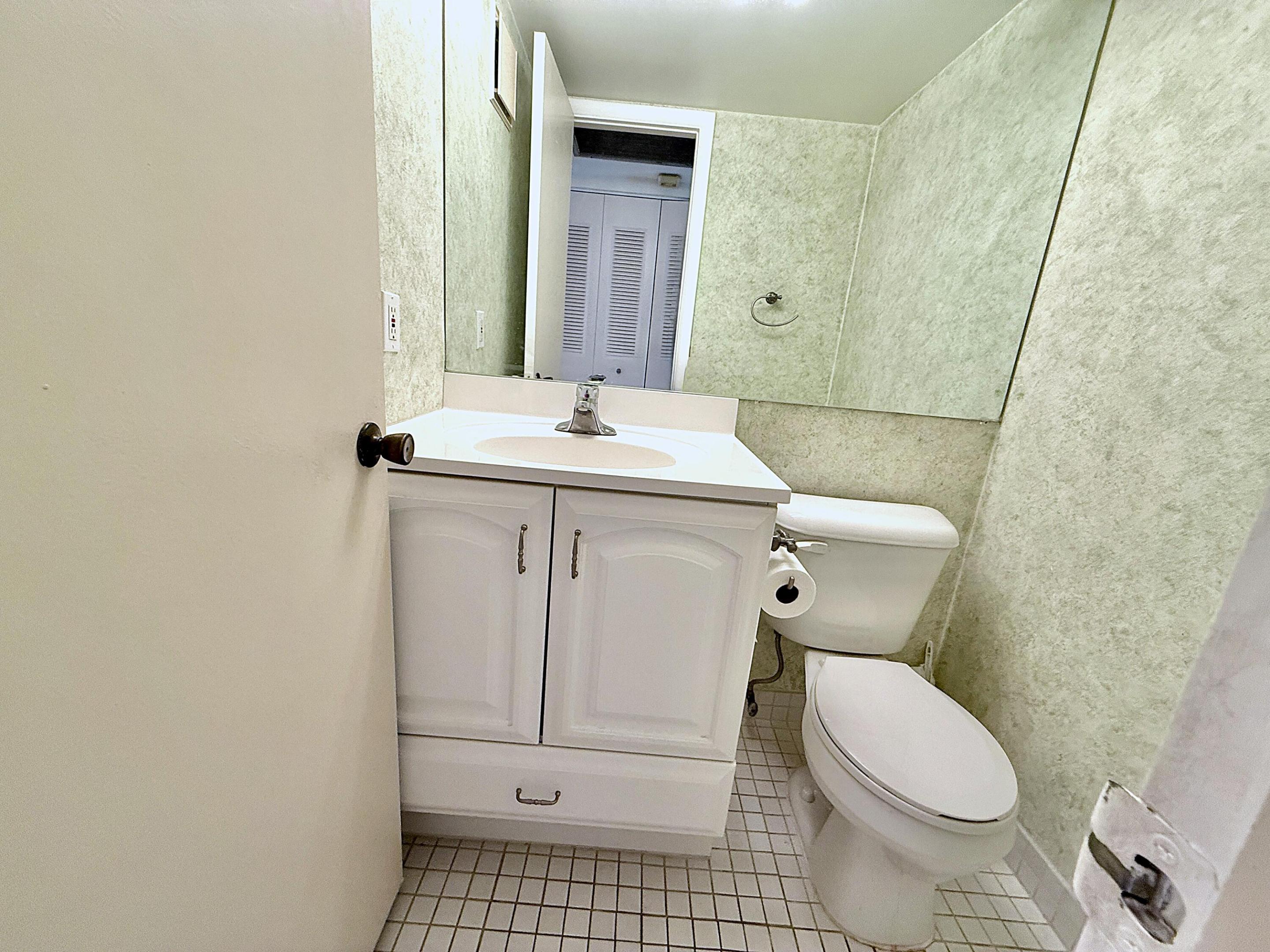 2009 Berkshire A Property Photo 16