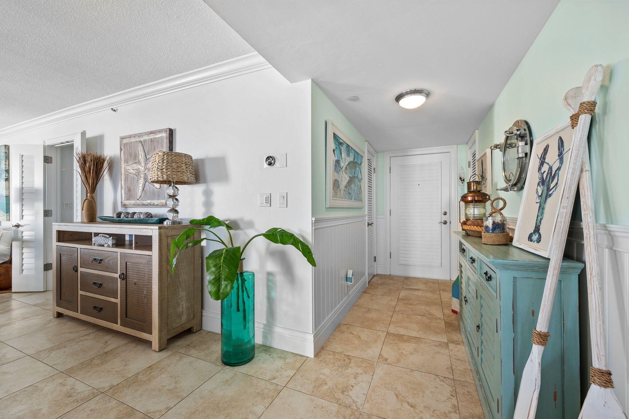 375 S Beach Road 802 Property Photo 5