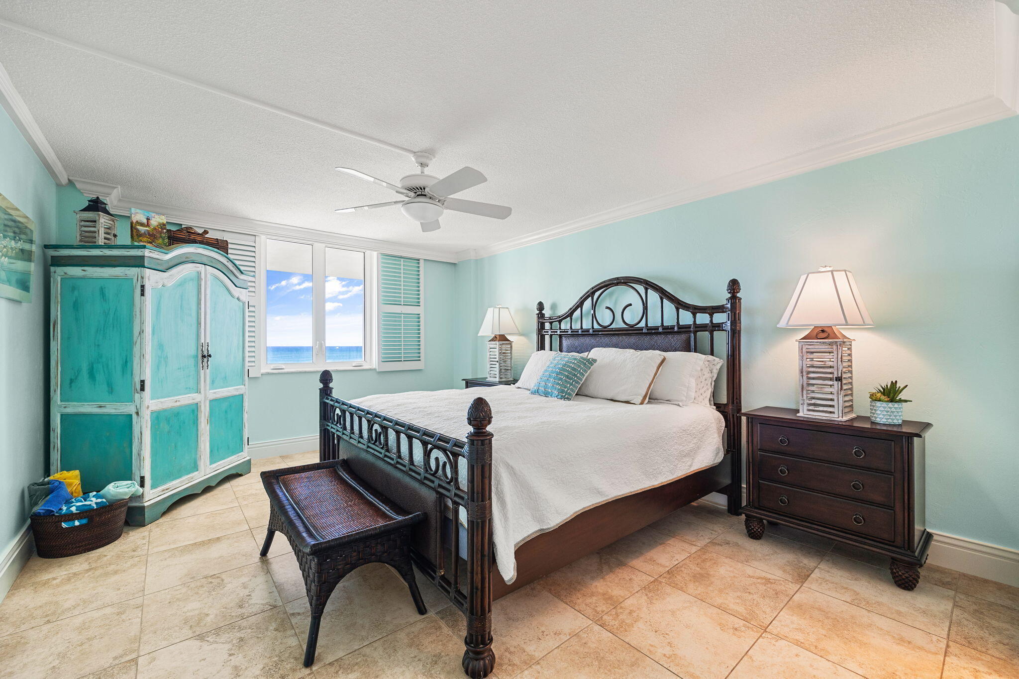 375 S Beach Road 802 Property Photo 18