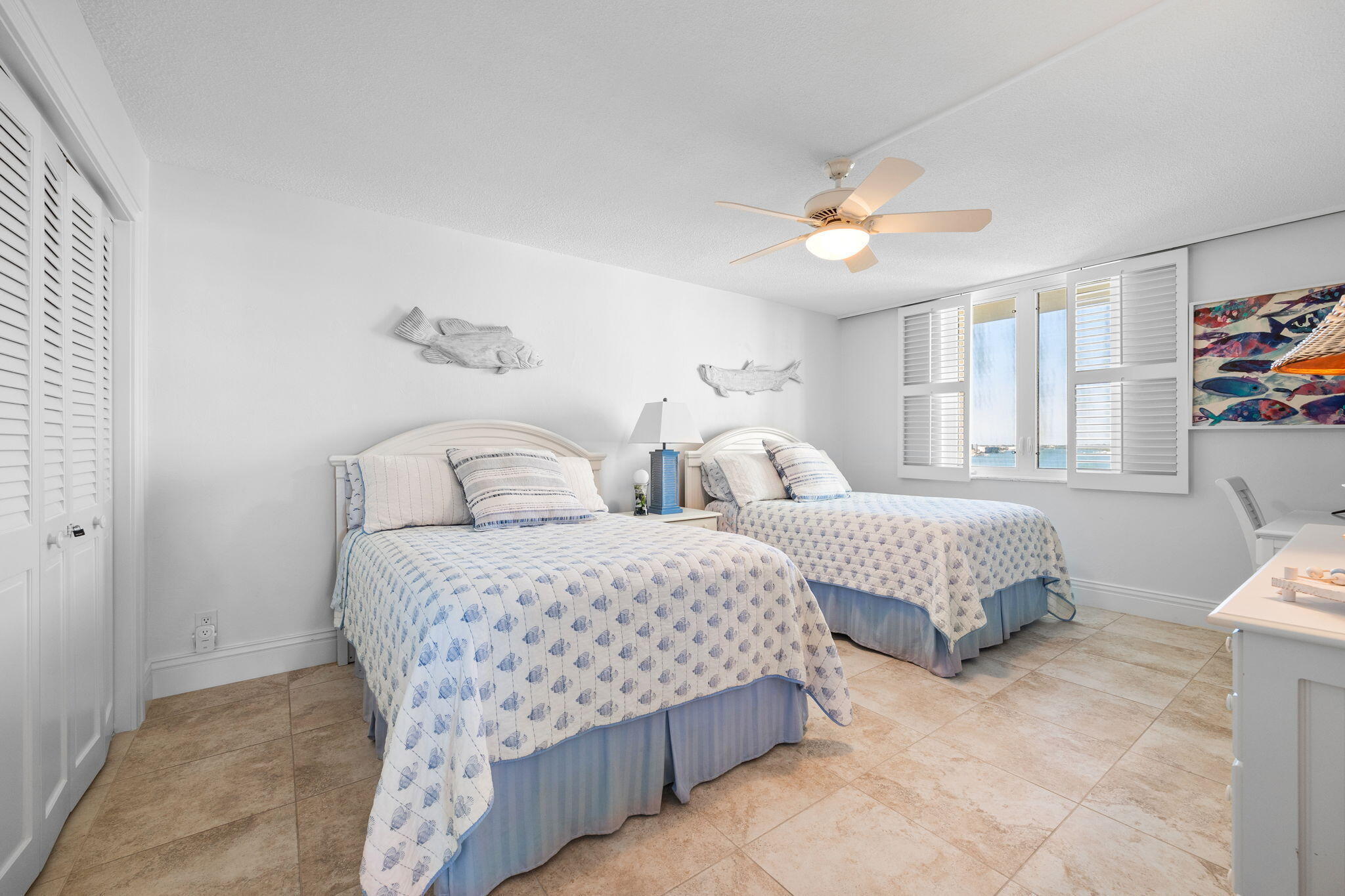 375 S Beach Road 802 Property Photo 23