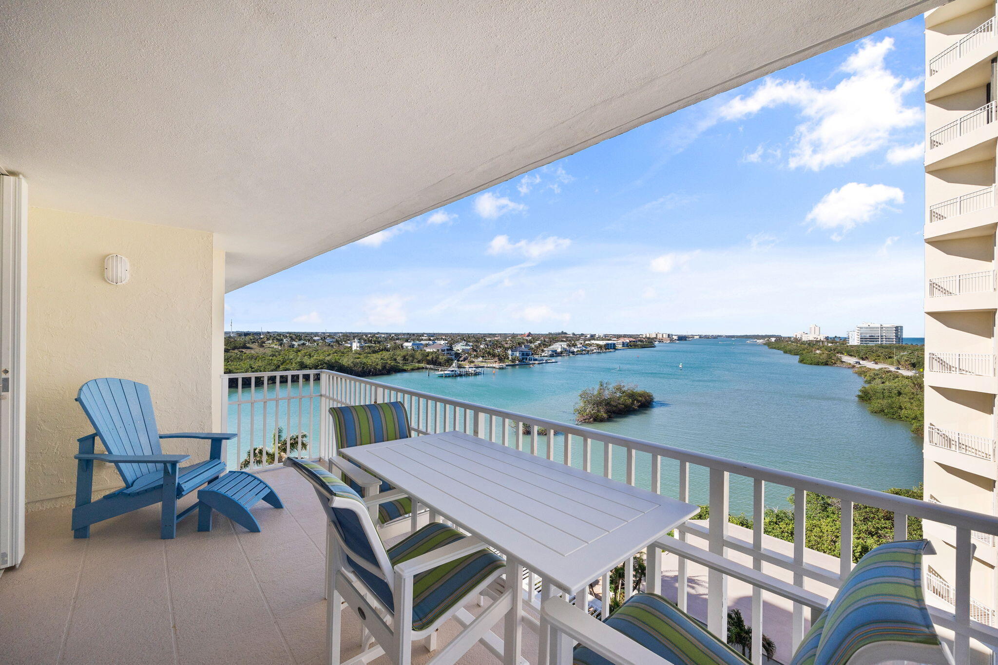 375 S Beach Road 802 Property Photo 28