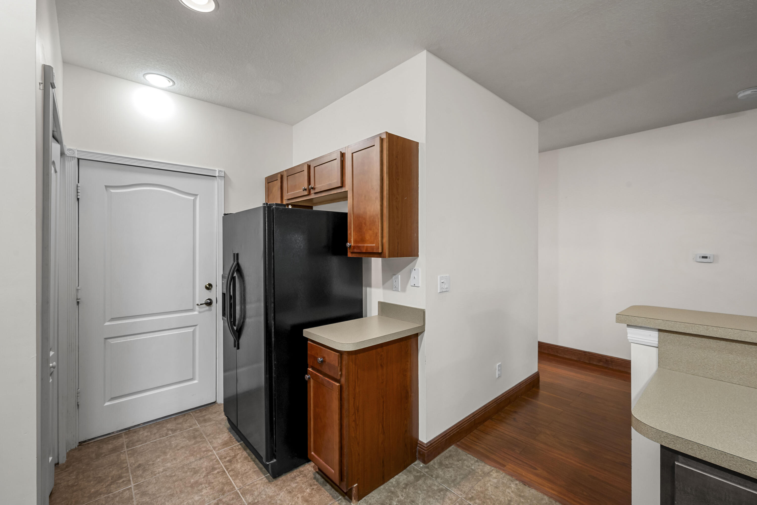 2545 Creekside Drive Property Photo 10