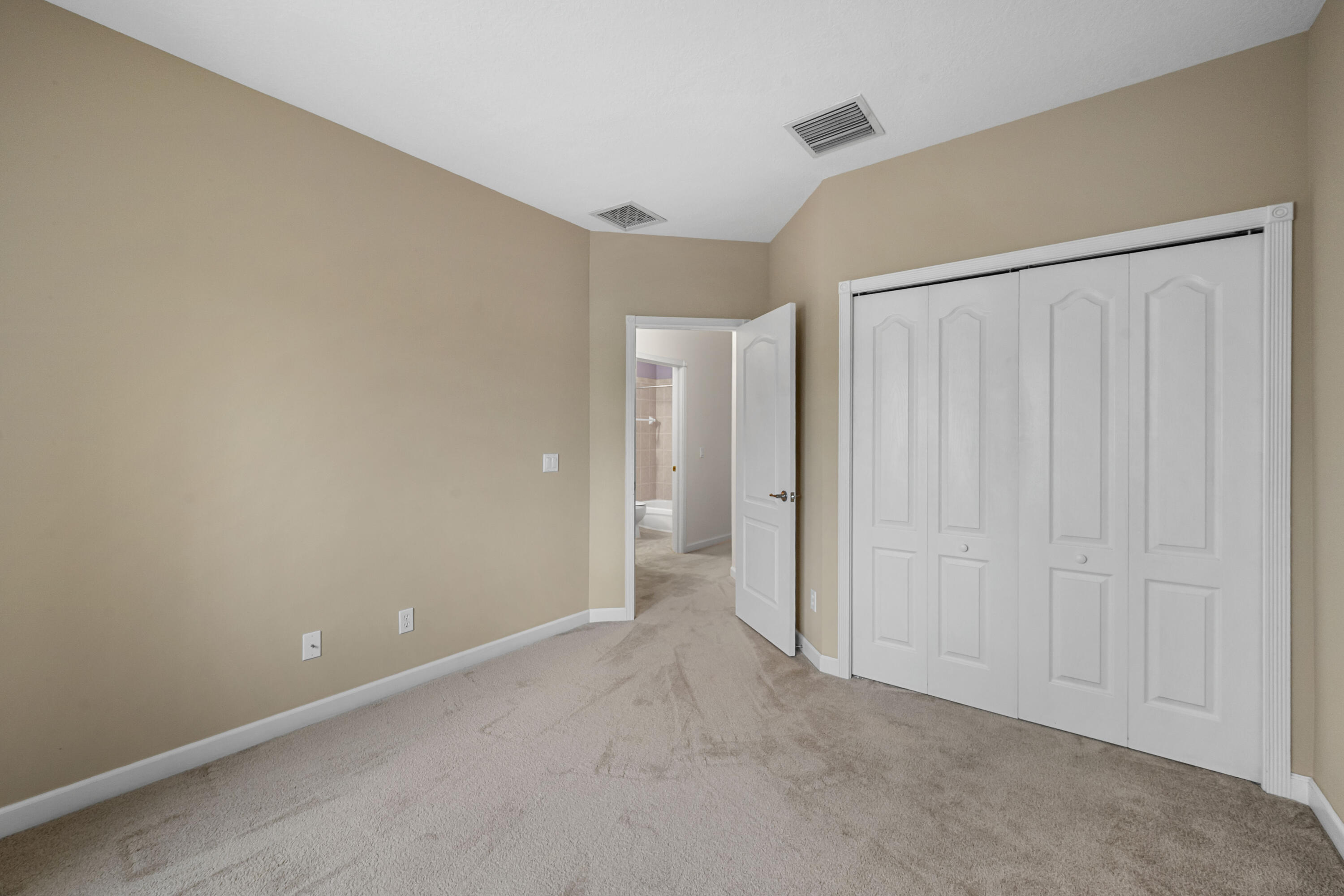 2545 Creekside Drive Property Photo 26