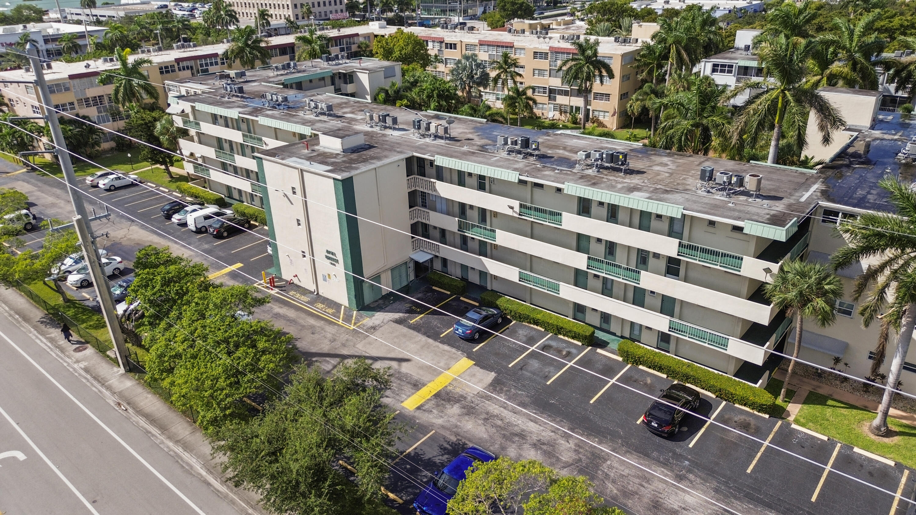 1333 E Hallandale Beach Boulevard 409 Property Photo 1