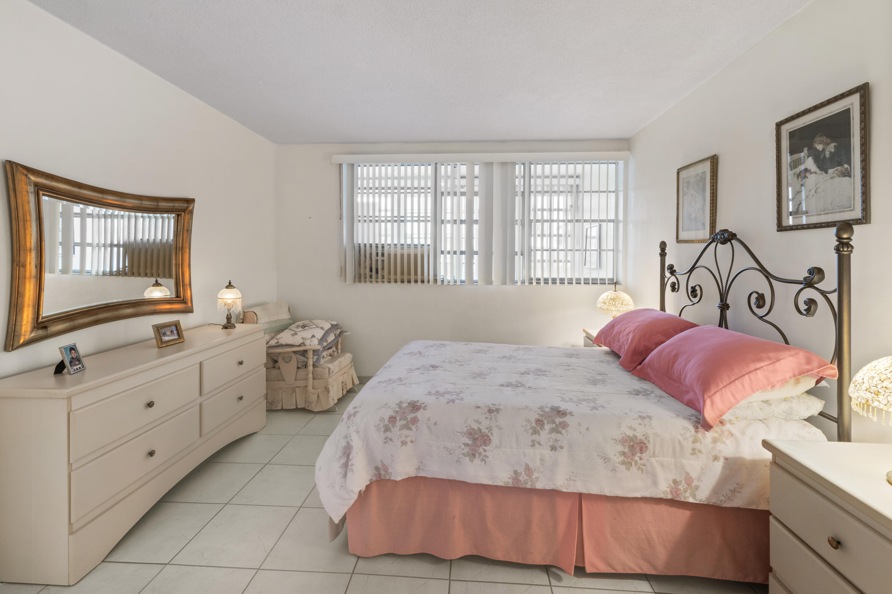1333 E Hallandale Beach Boulevard 409 Property Photo 17