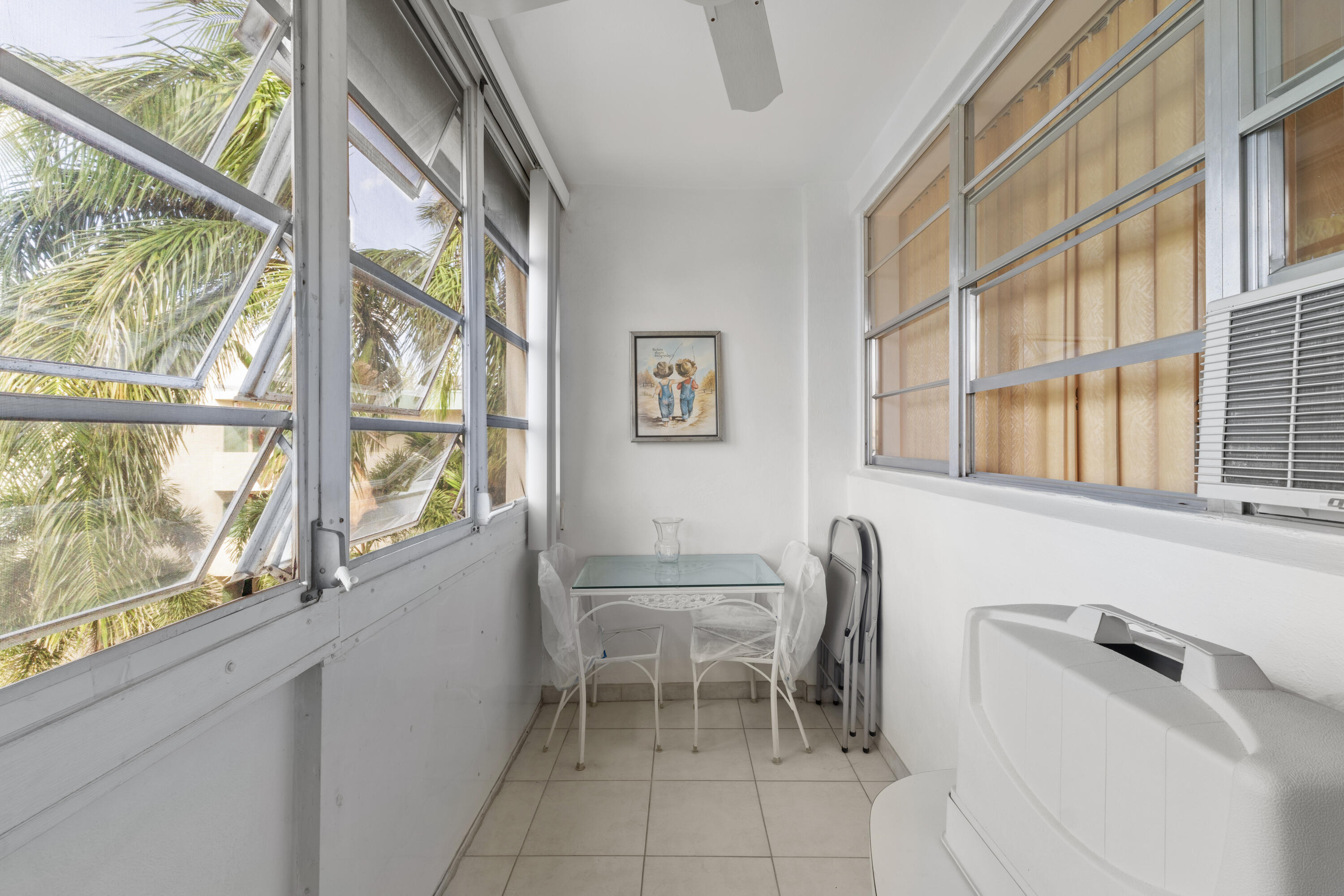 1333 E Hallandale Beach Boulevard 409 Property Photo 34