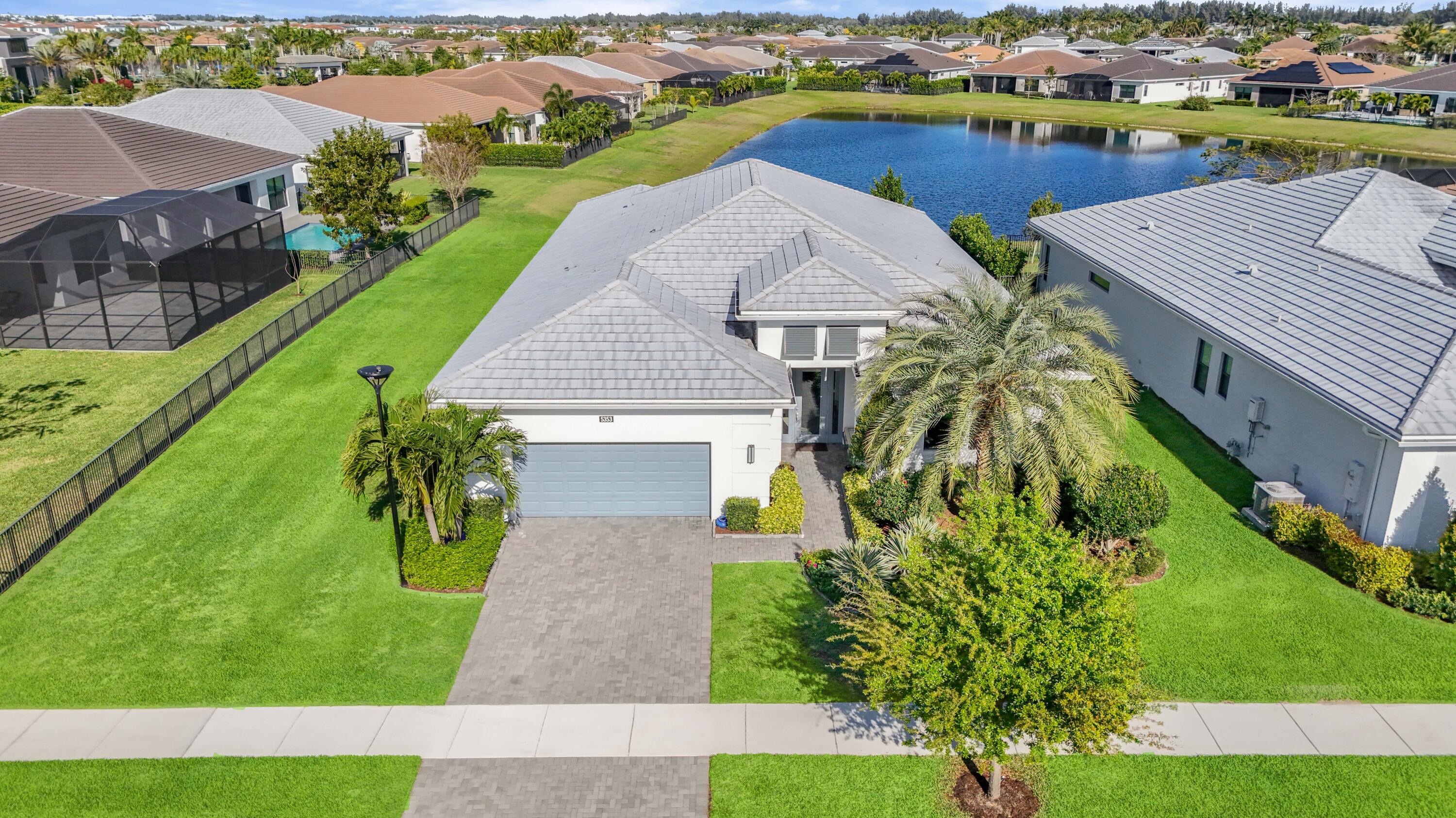 5353 Siesta Key Lane Property Photo 1