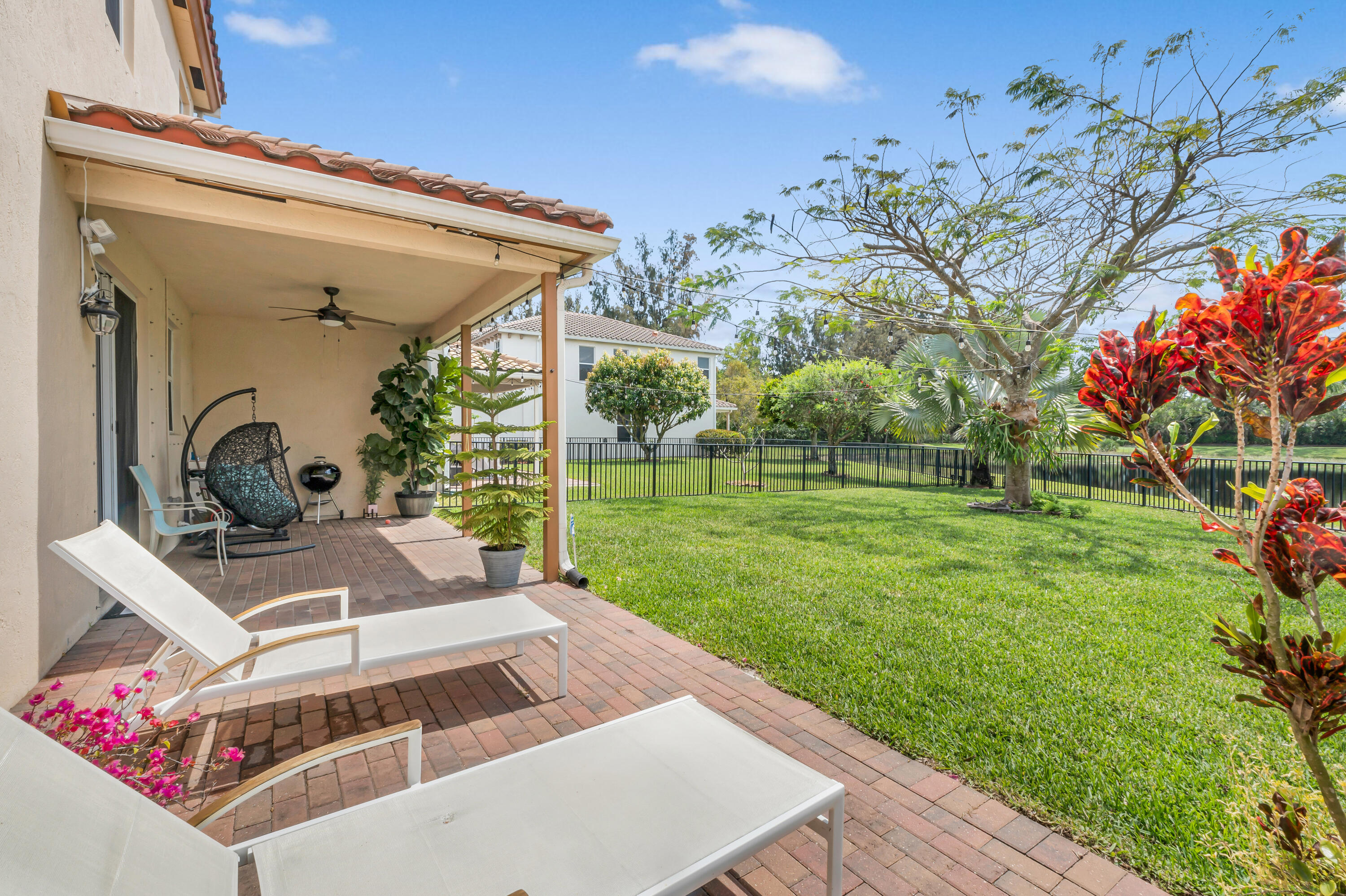 4684 Veteran Terrace Property Photo 19