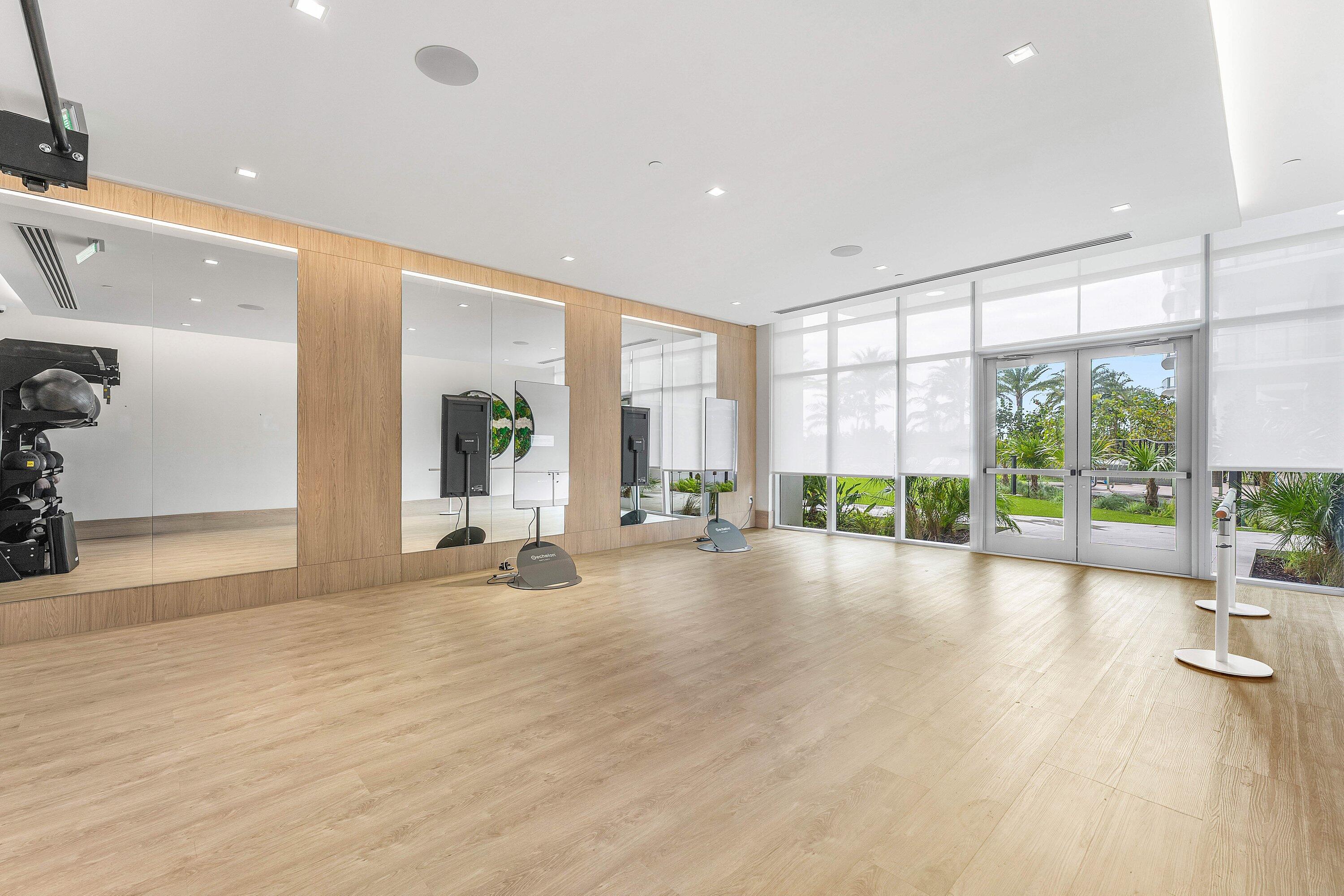 220 Lake Shore Drive 1010 Property Photo 35
