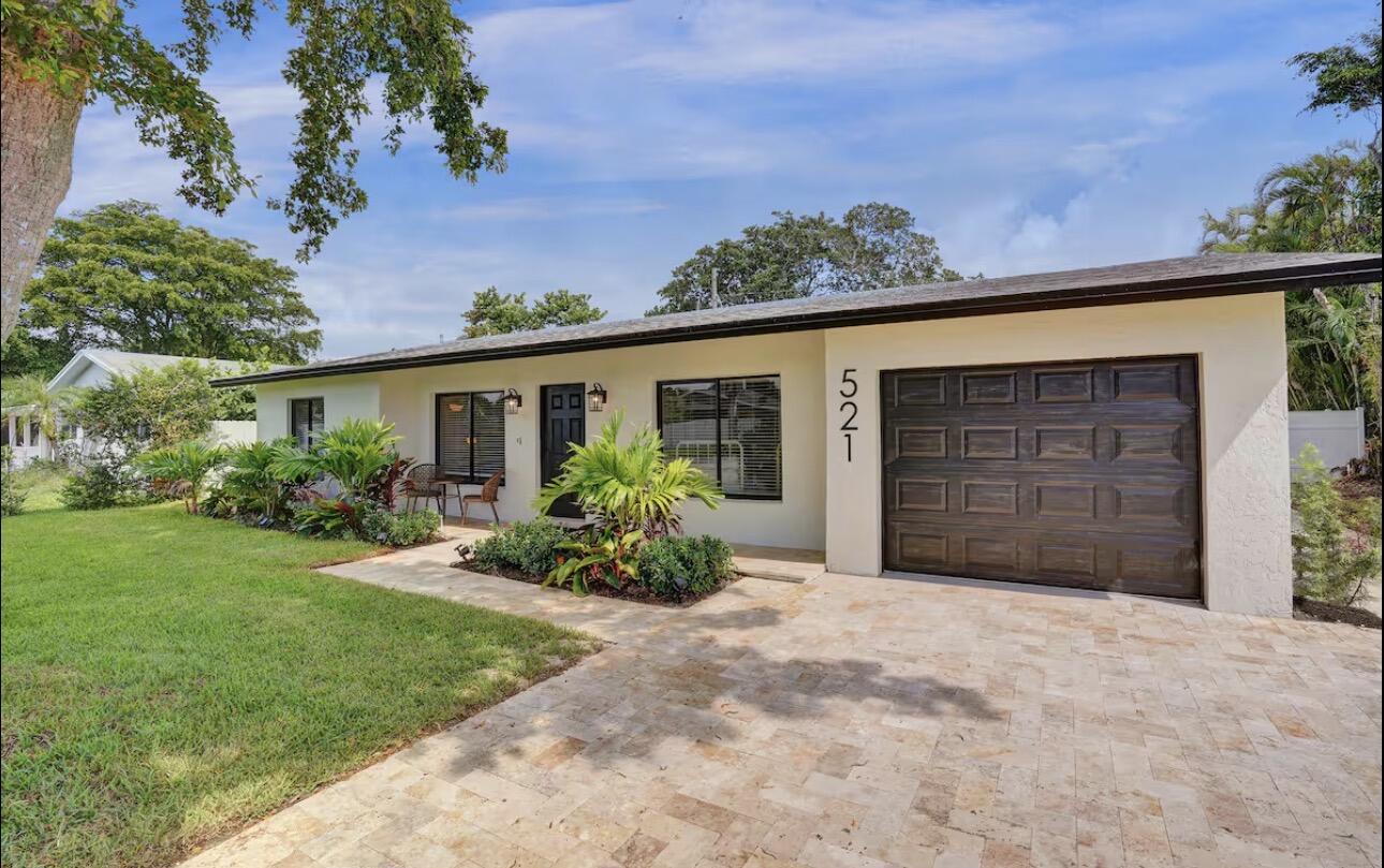 521 Curlew Road Property Photo 1
