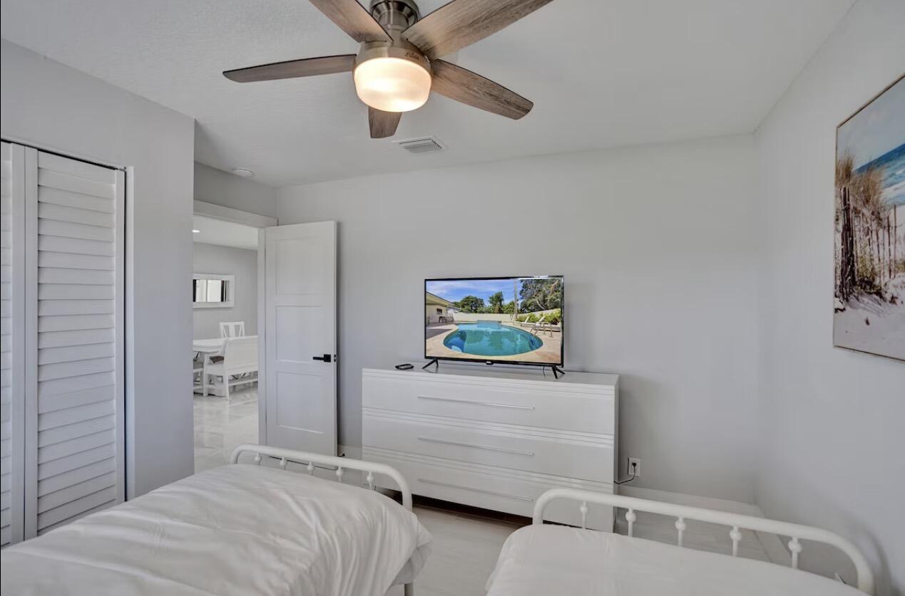 521 Curlew Road Property Photo 22