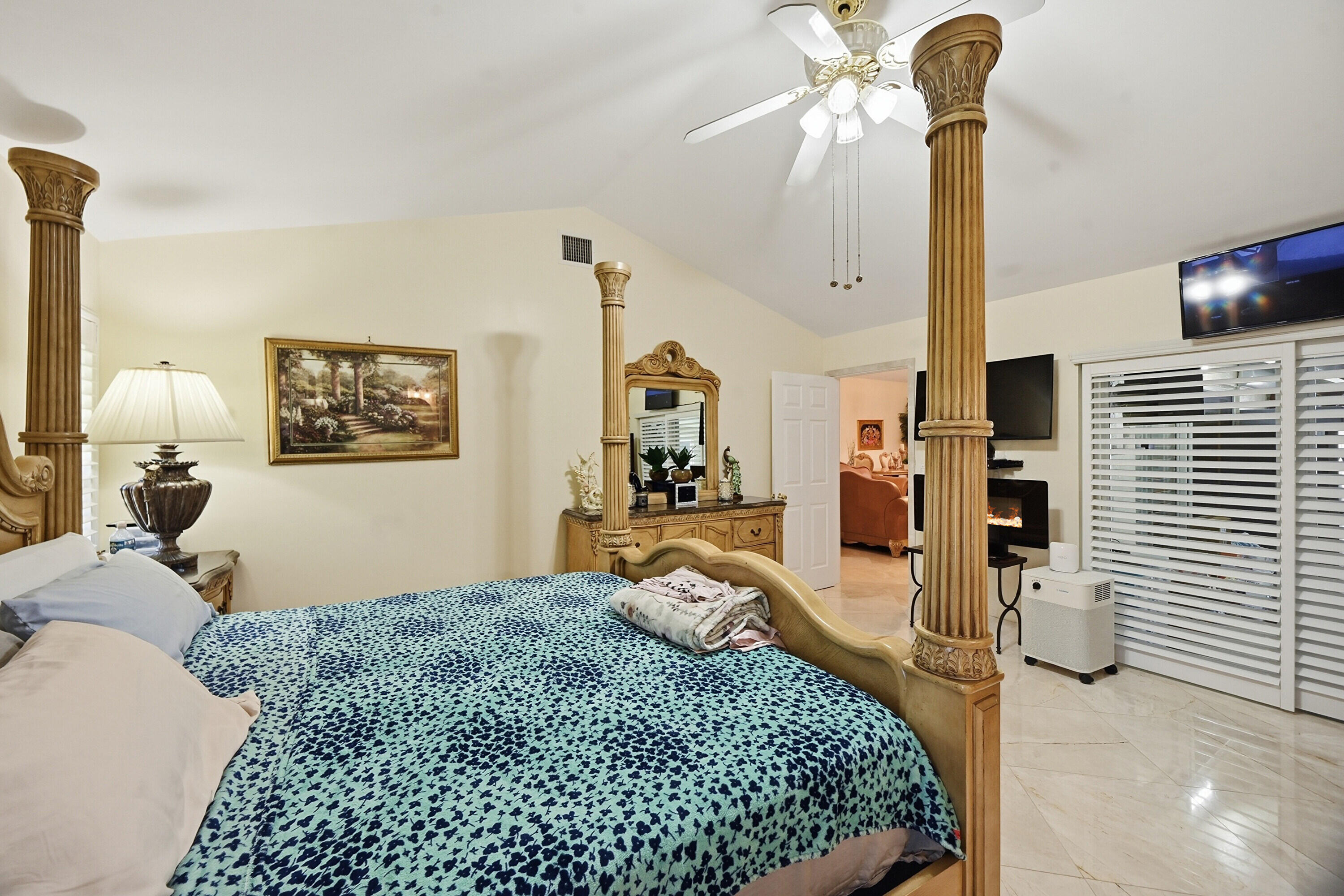 5884 Laurel Green Circle Property Photo 25