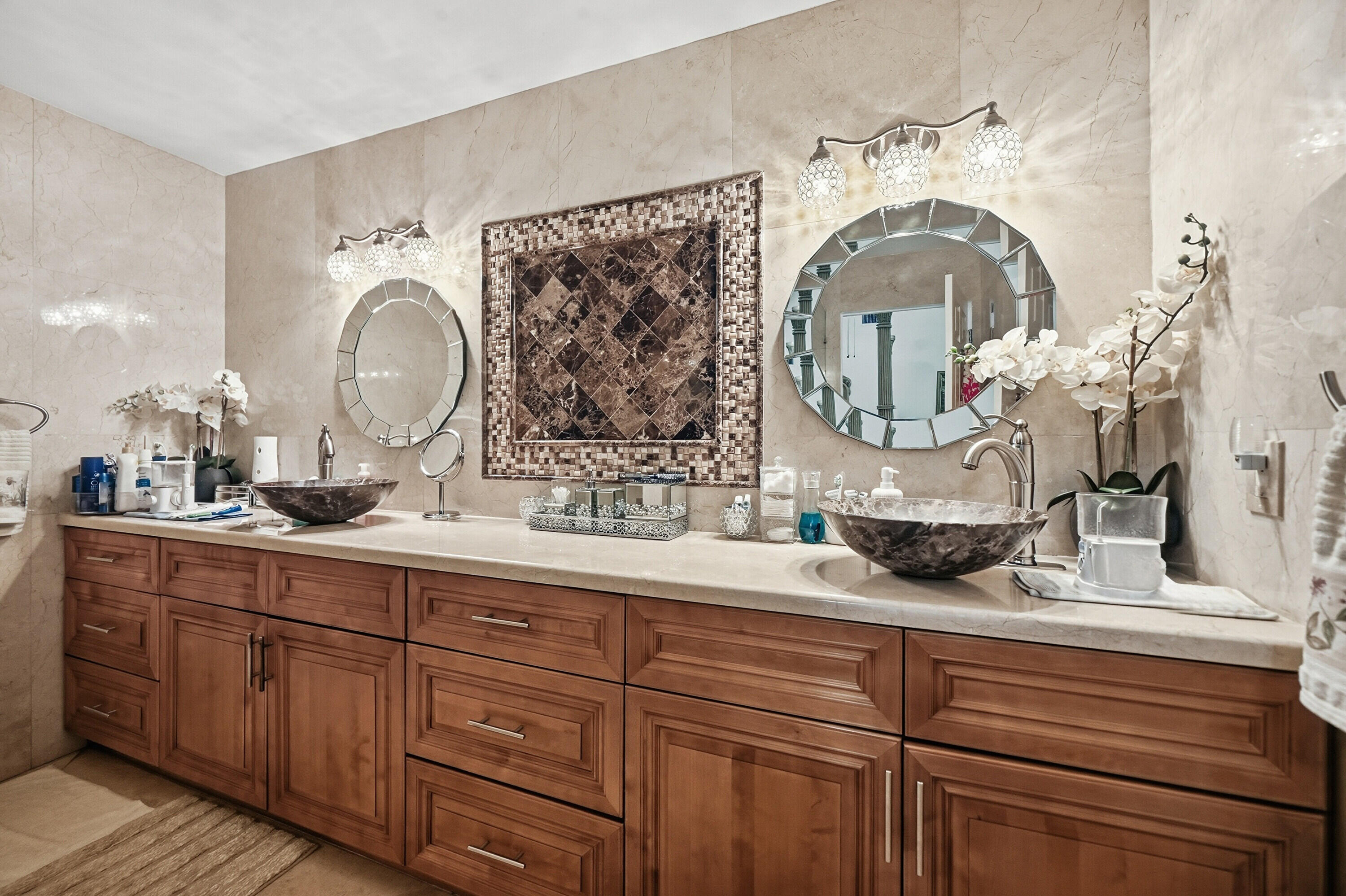 5884 Laurel Green Circle Property Photo 26