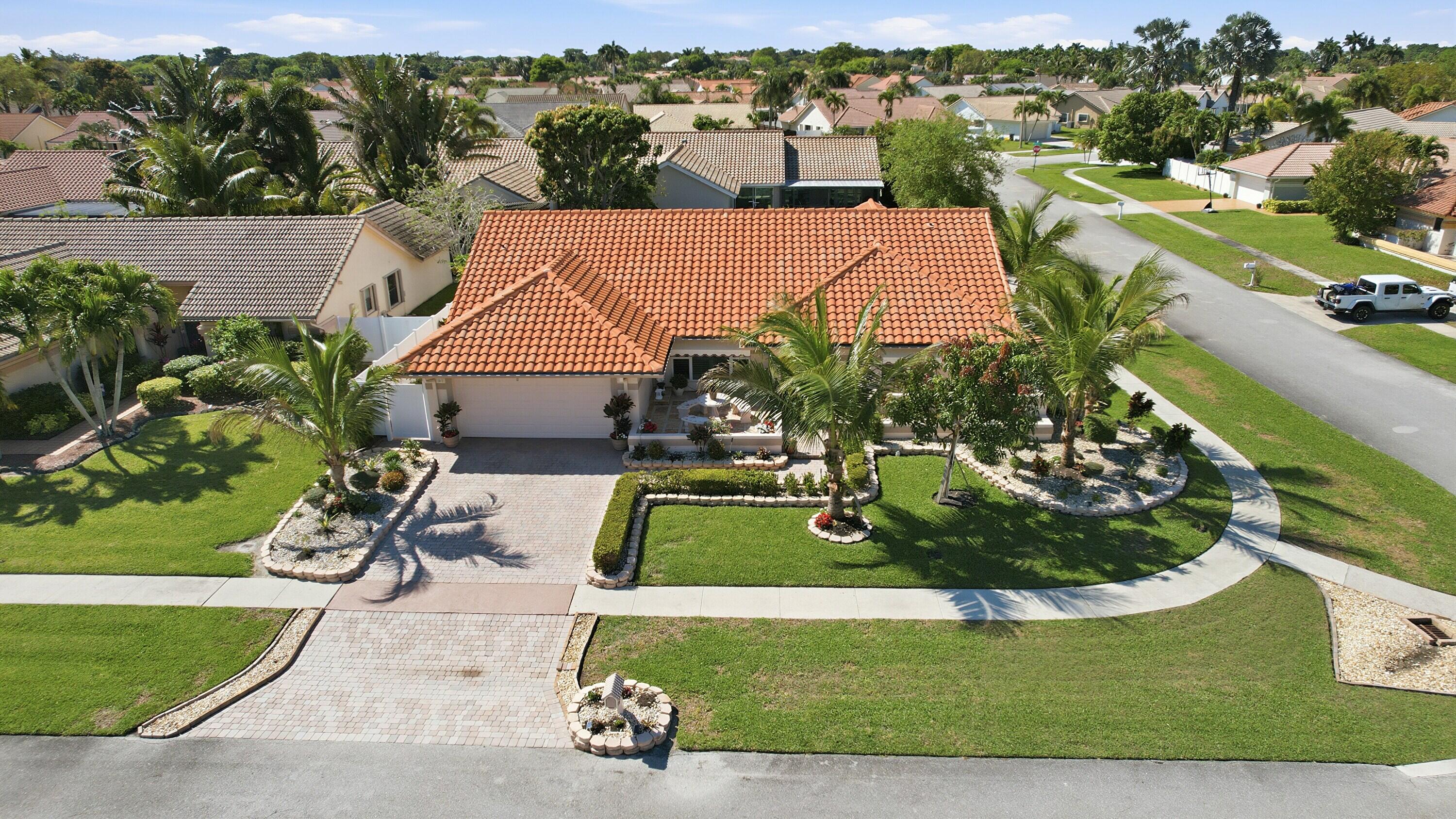5884 Laurel Green Circle Property Photo 37