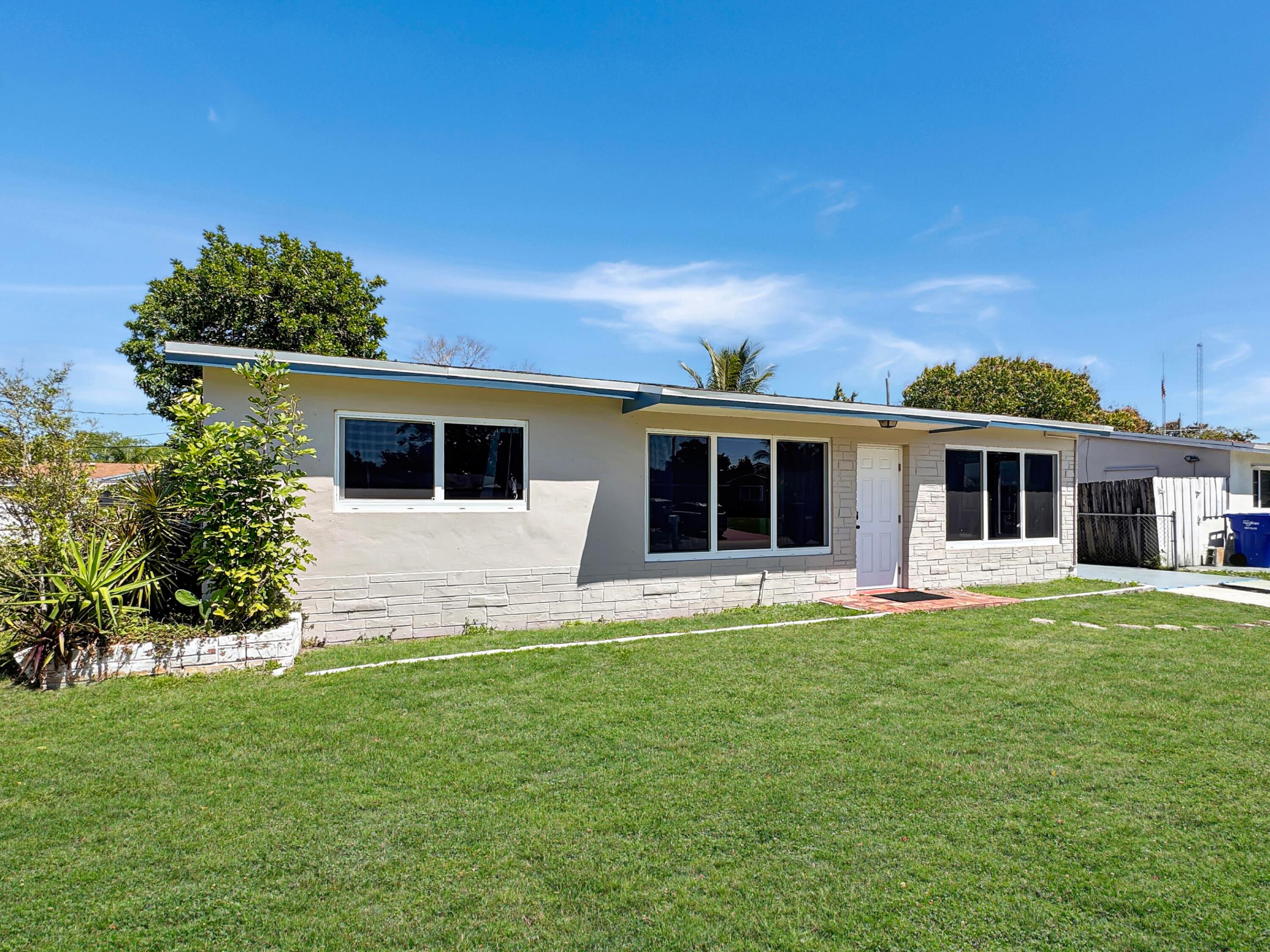 6751 Cody Street Property Photo 1