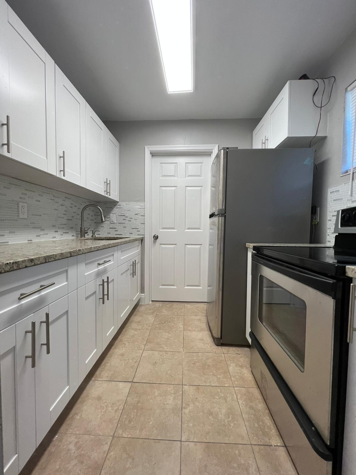 3265 E Palm Drive Property Photo 4