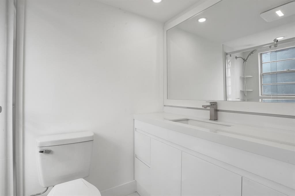 40 Prescott B Property Photo 10