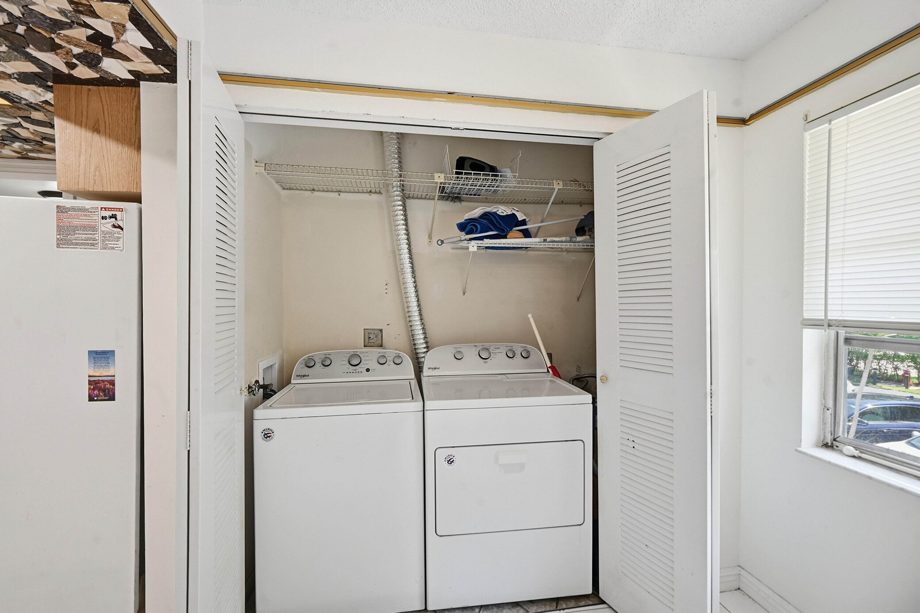 6525 S Oriole Boulevard Property Photo 9