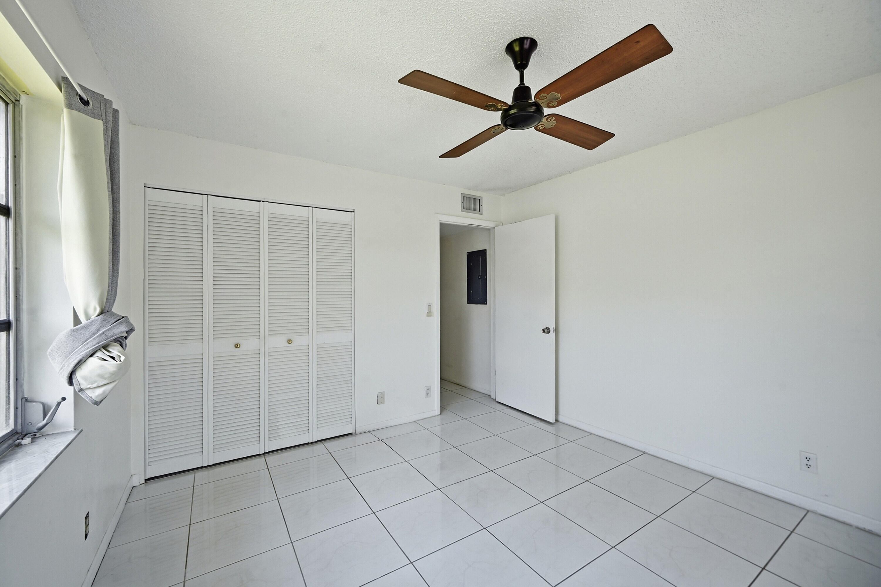6525 S Oriole Boulevard Property Photo 14