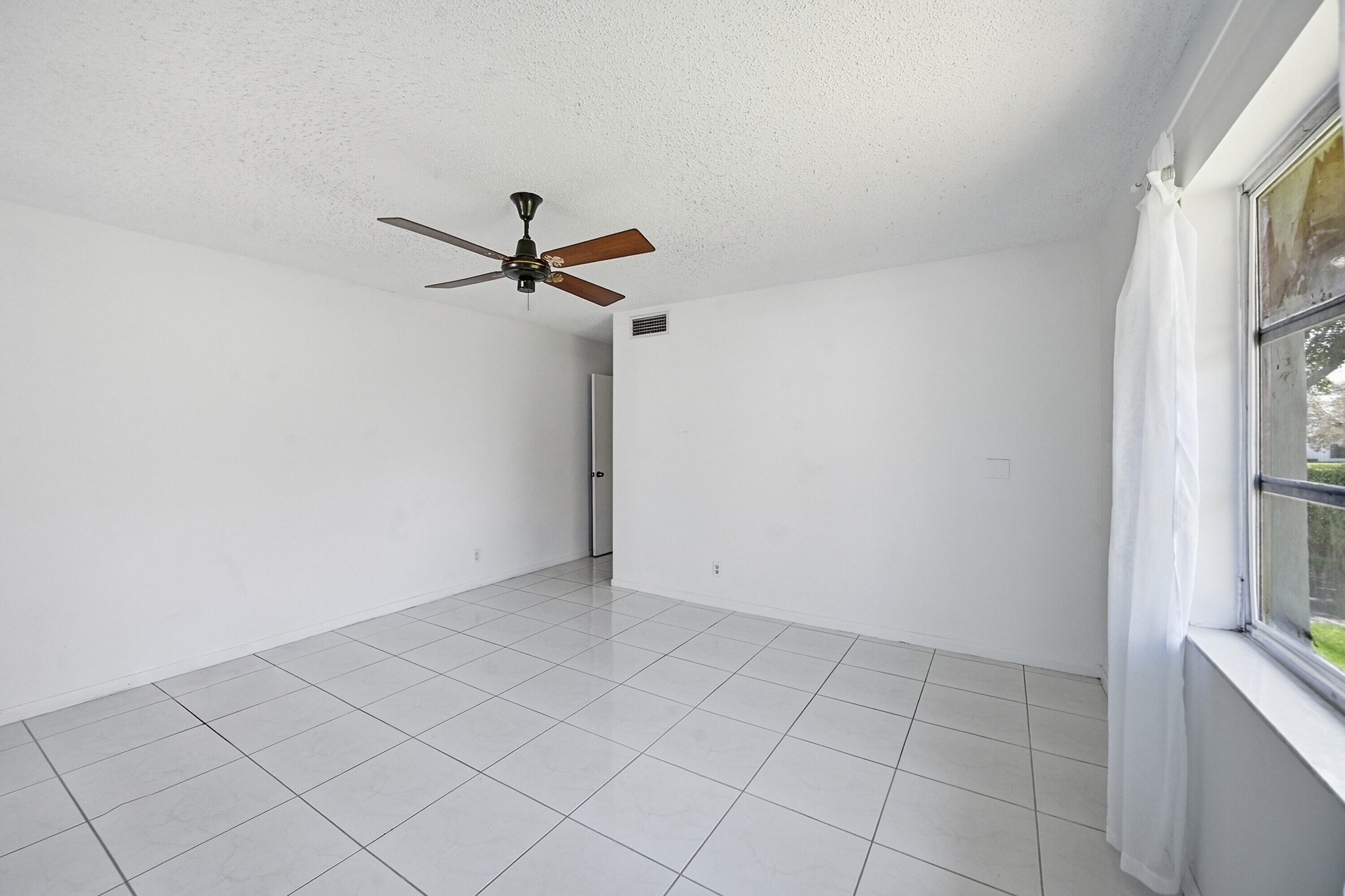 6525 S Oriole Boulevard Property Photo 19