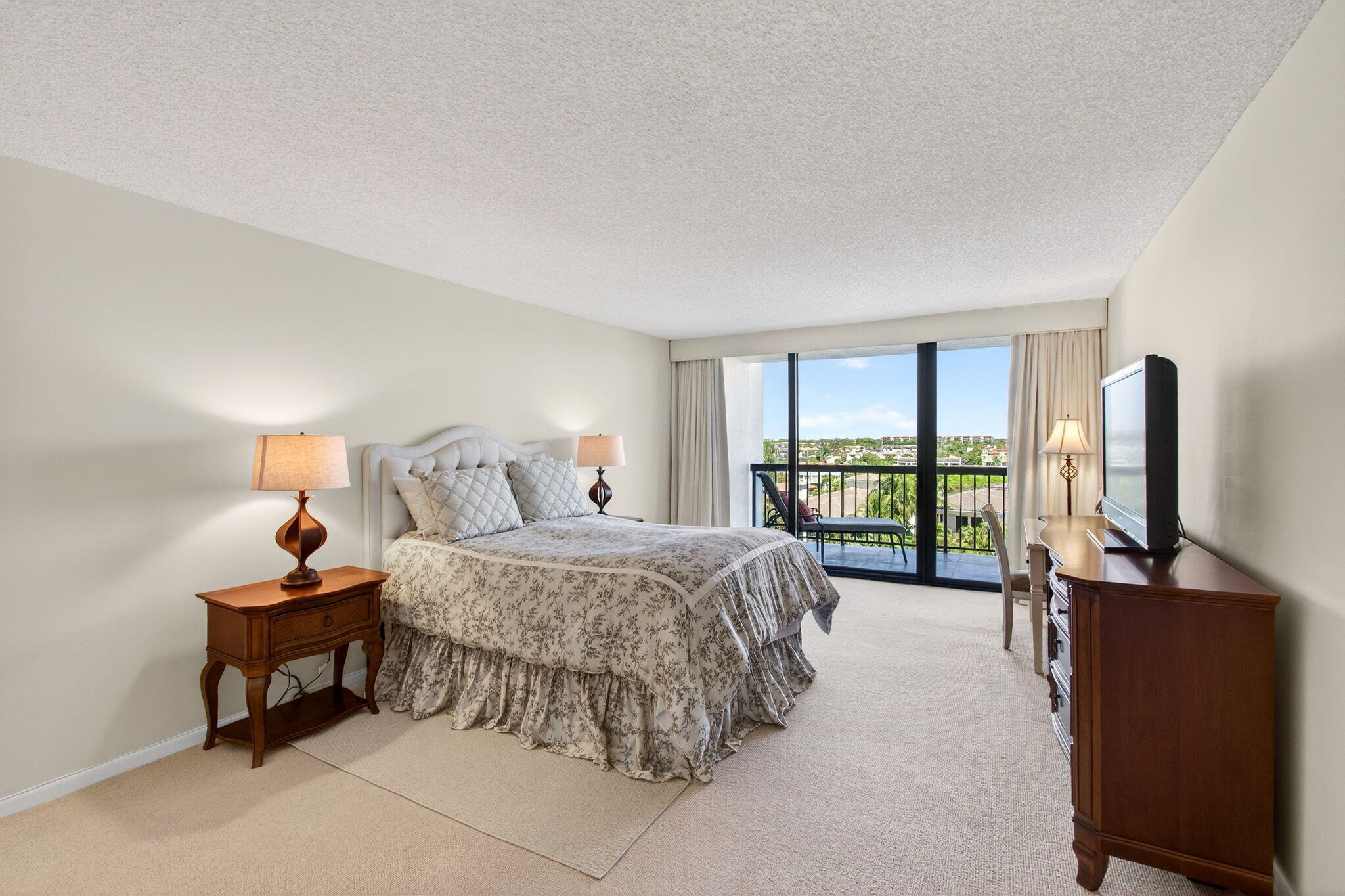 4740 S Ocean Boulevard 702 Property Photo 17