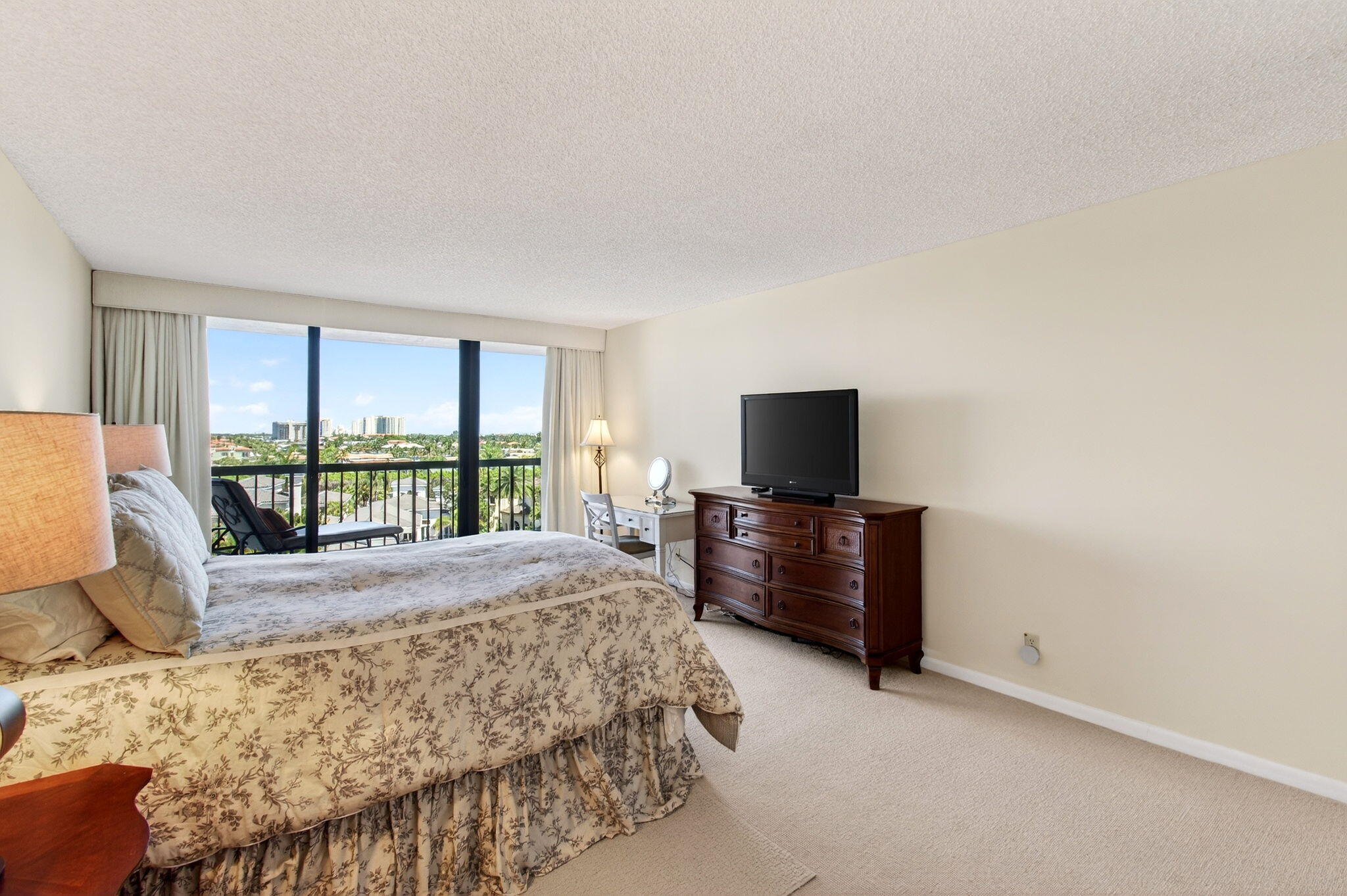 4740 S Ocean Boulevard 702 Property Photo 18