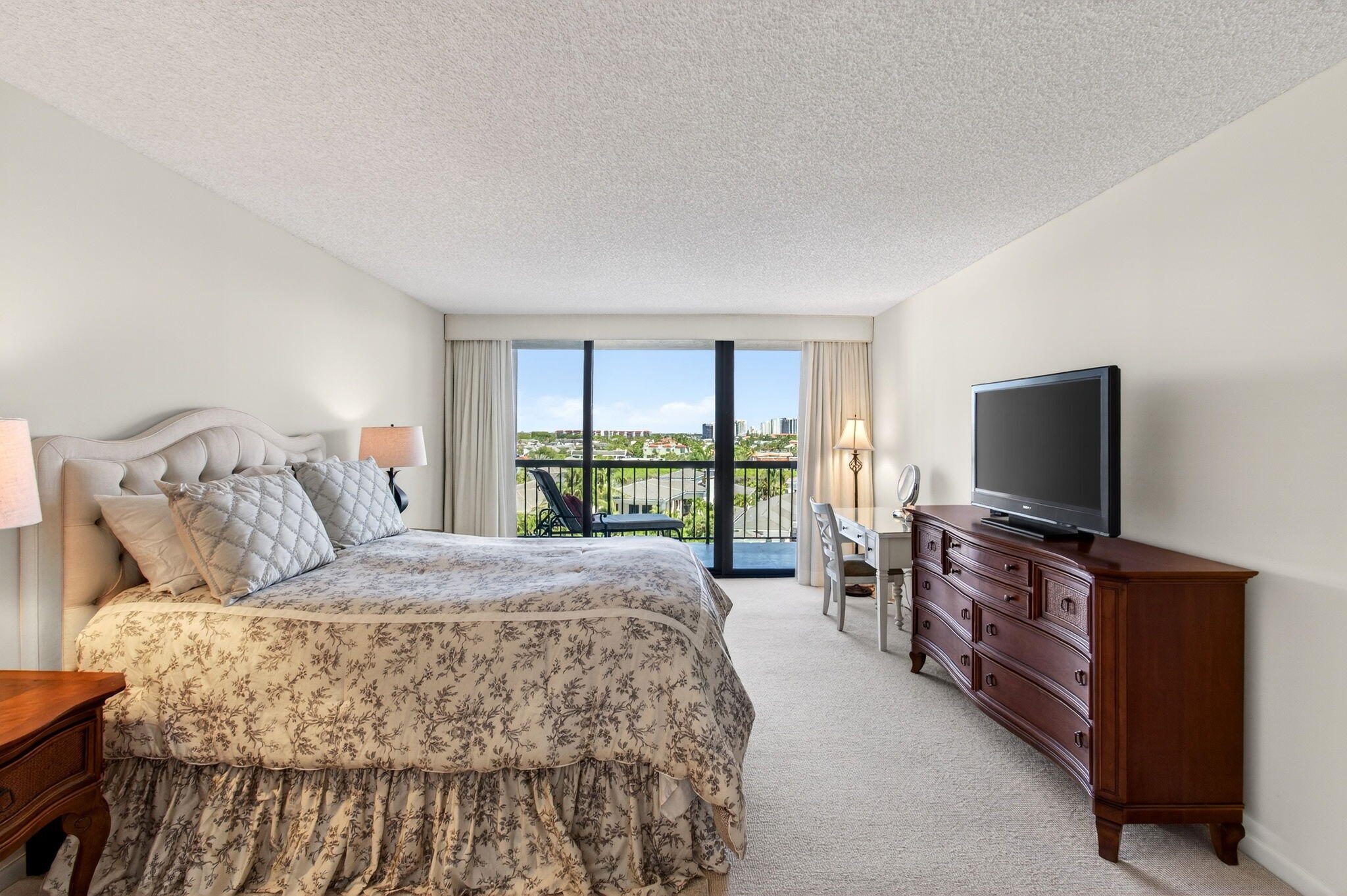 4740 S Ocean Boulevard 702 Property Photo 19