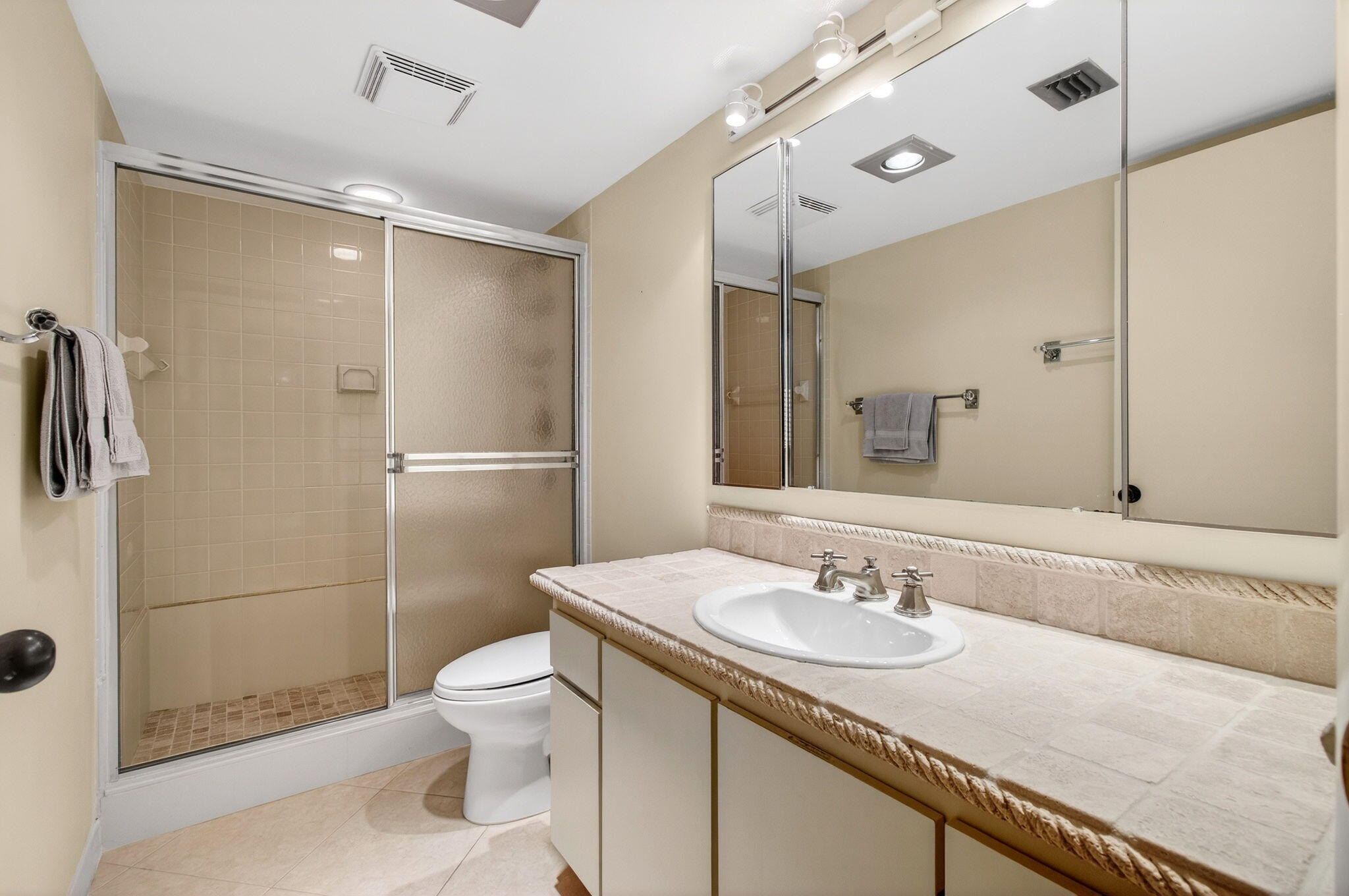 4740 S Ocean Boulevard 702 Property Photo 29