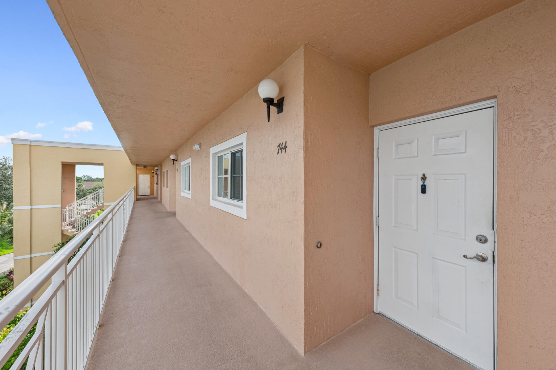 4721 E Lucerne Lakes Blvd E 744 Property Photo 2