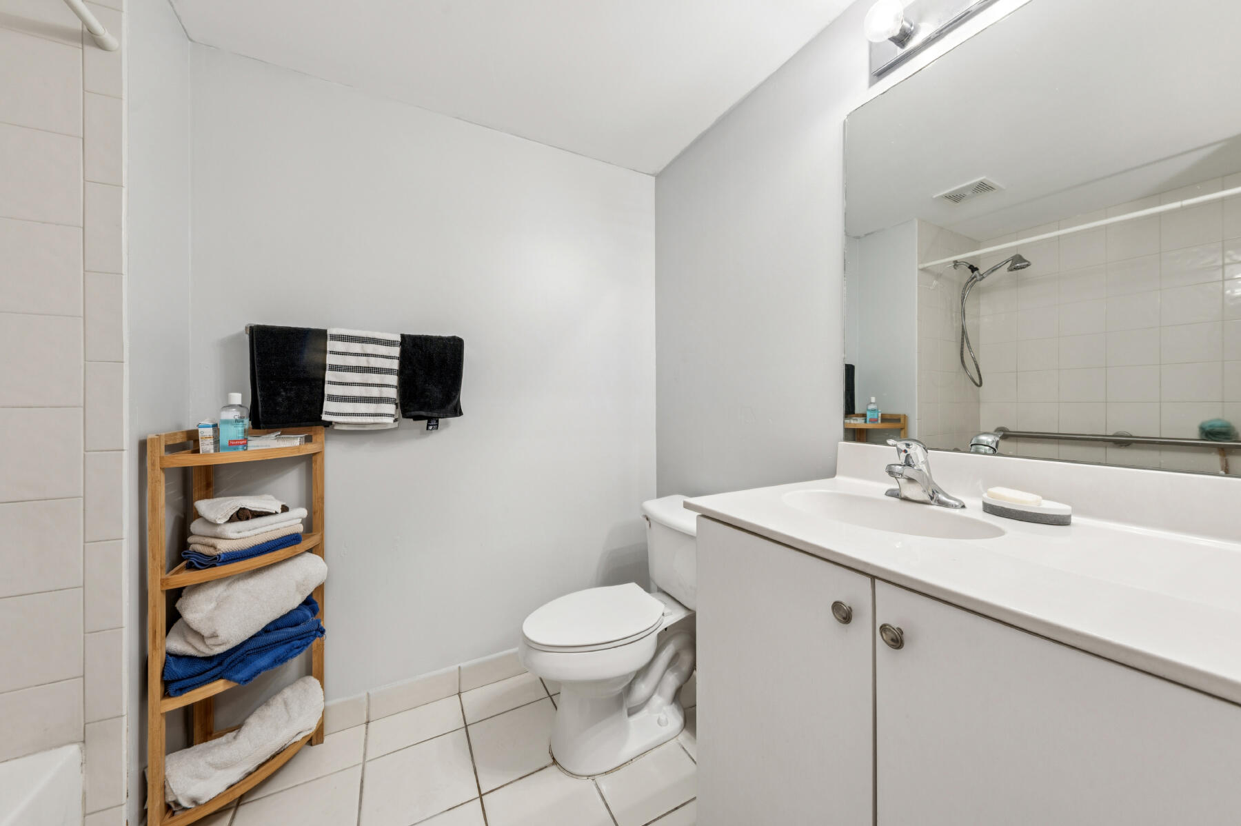 4721 E Lucerne Lakes Blvd E 744 Property Photo 12