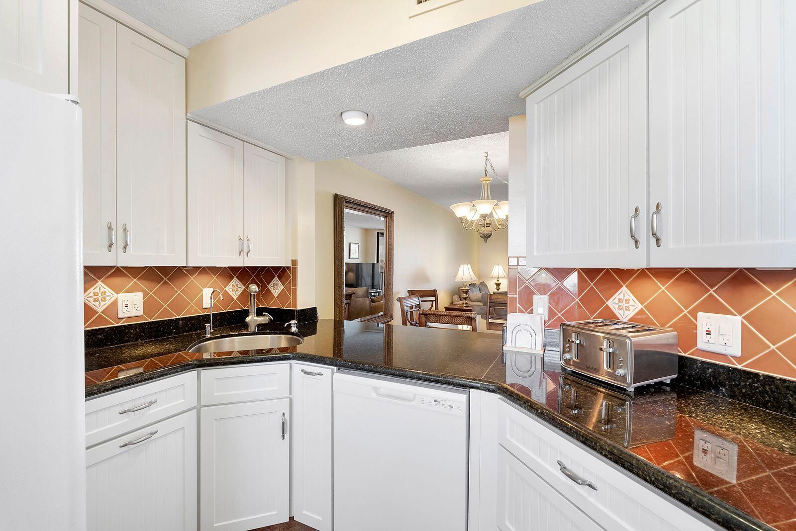 116 Lake Emerald Drive 403 Property Photo 6