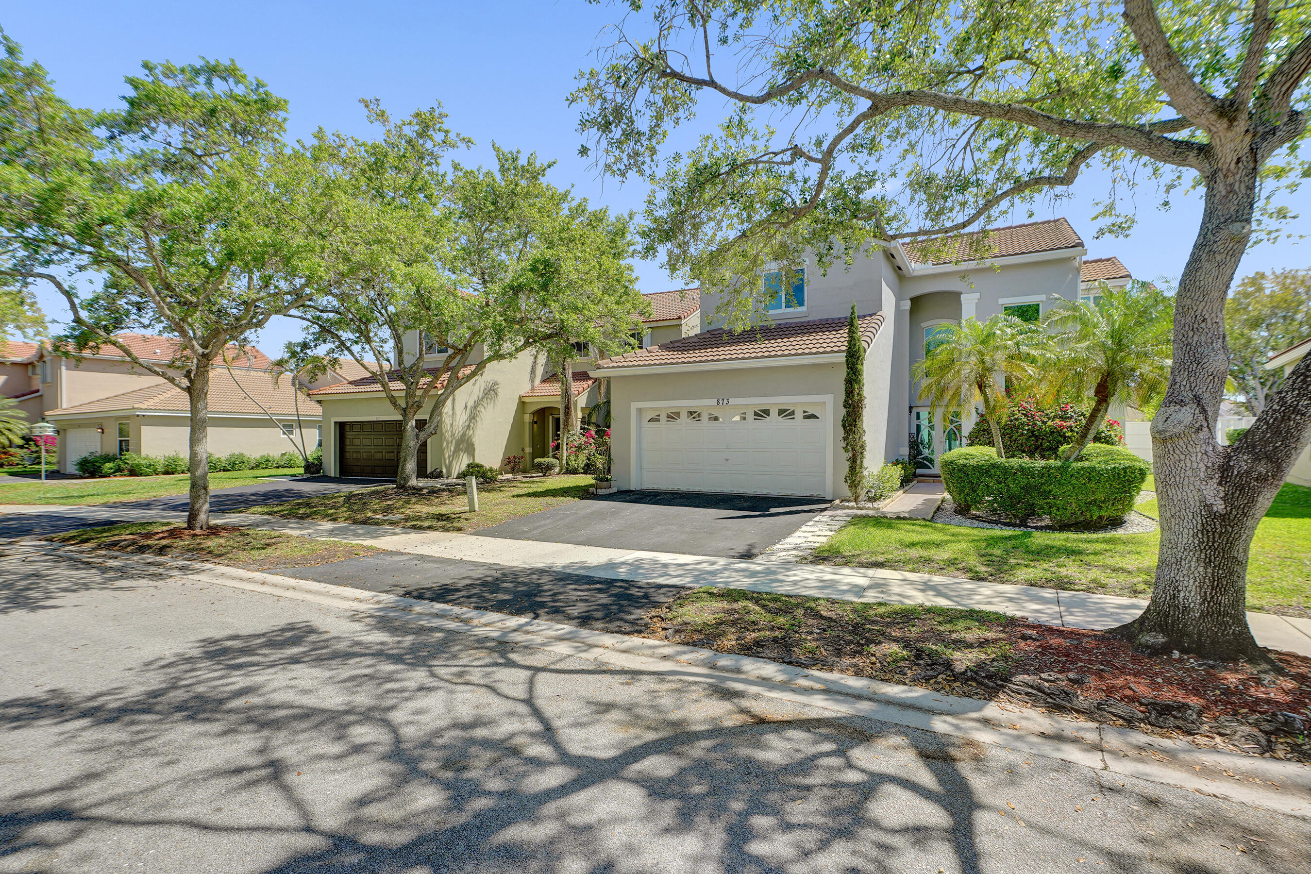 873 Stanton Drive Property Photo 3