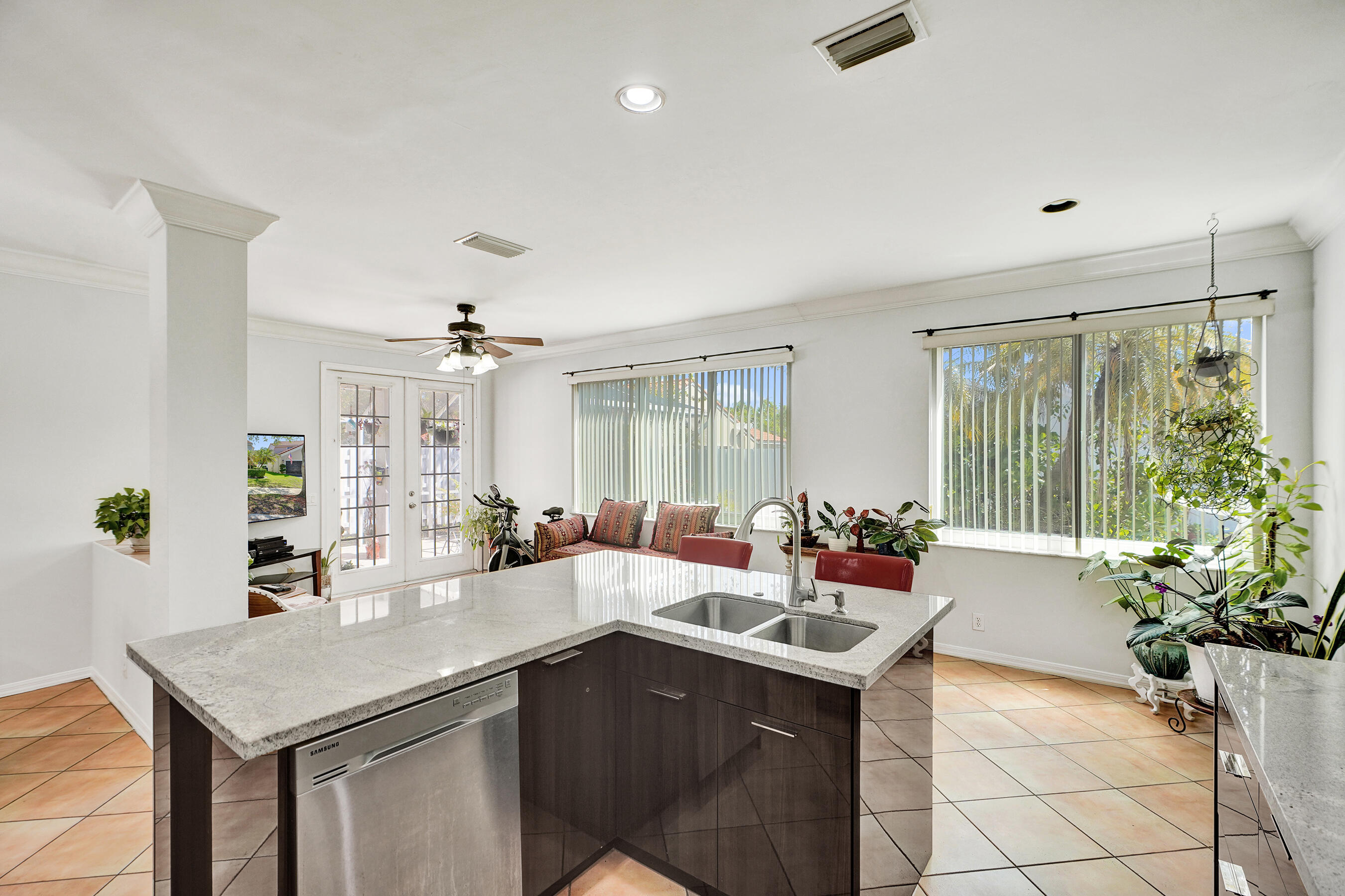 873 Stanton Drive Property Photo 17