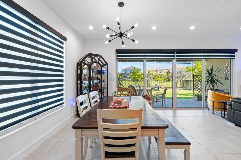 1362 Harvester Crossing Property Photo 18