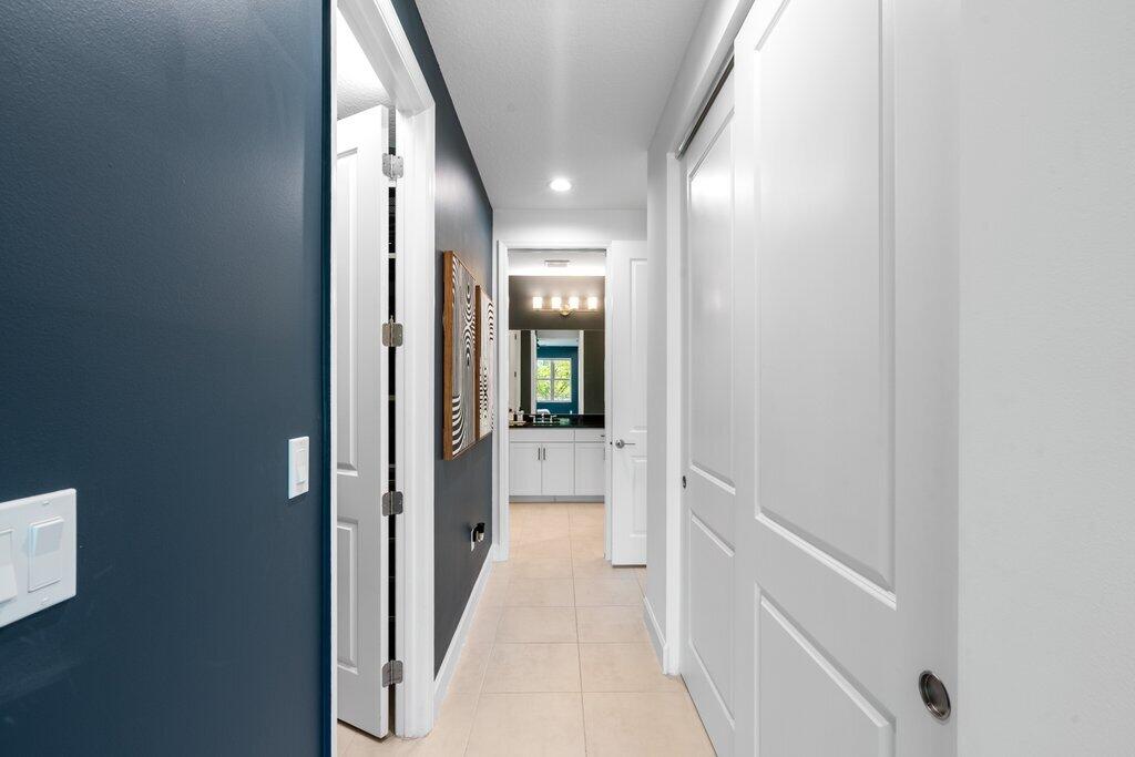 1362 Harvester Crossing Property Photo 32