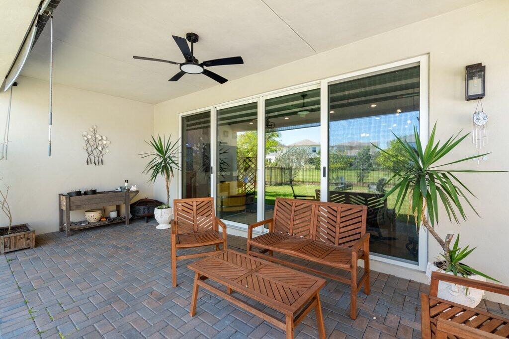 1362 Harvester Crossing Property Photo 48