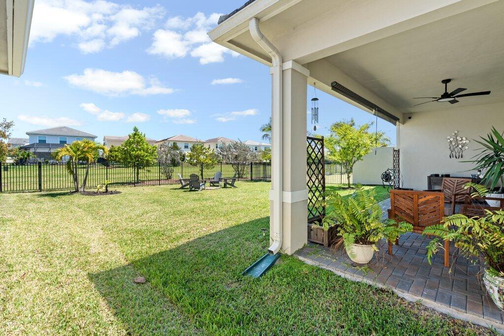 1362 Harvester Crossing Property Photo 53