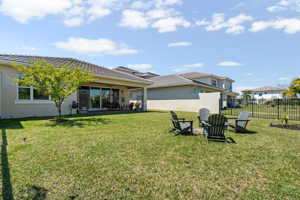 1362 Harvester Crossing Property Photo 54