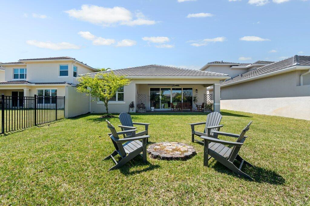 1362 Harvester Crossing Property Photo 55
